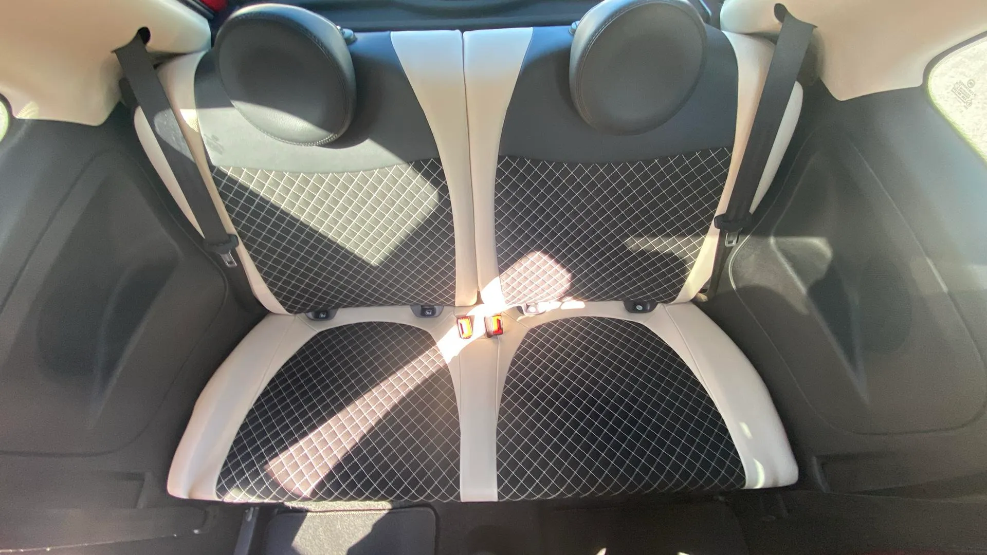 Fiat 500 Dolcevita 1.0 Hybrid - foto 14