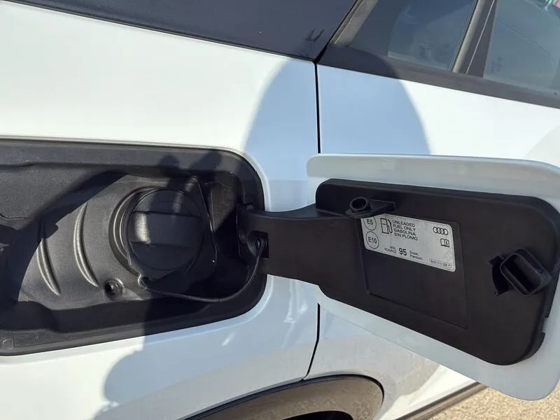 Audi Q2 30 TFSI Design - foto 36