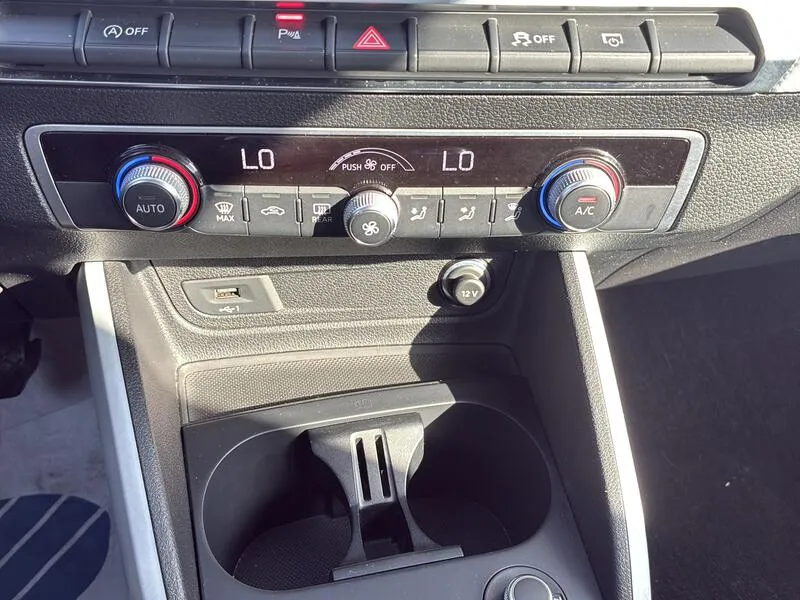 Audi Q2 30 TFSI Design - foto 18