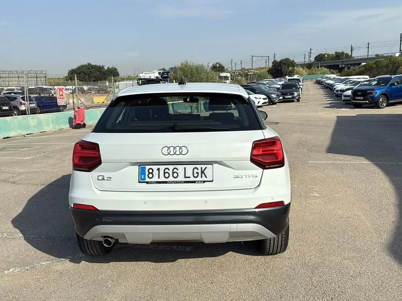 Audi Q2 30 TFSI Design - foto 5