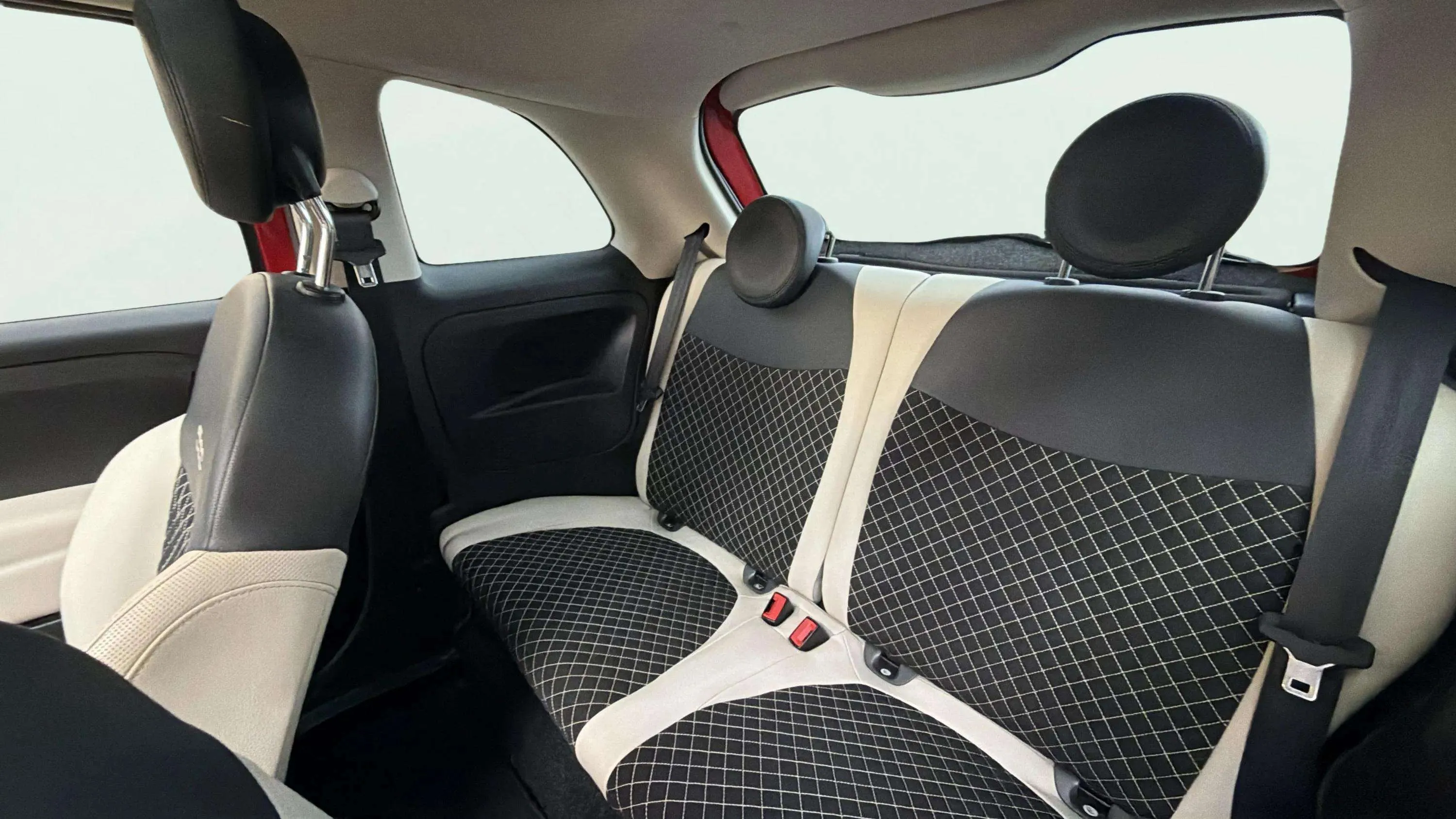 Fiat 500 Dolcevita 1.0 Hybrid - foto 13