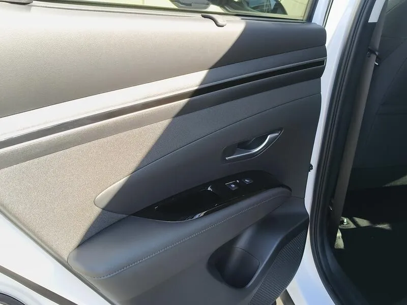 Hyundai Tucson 1.6 T-GDi 48V Tecno - foto 34