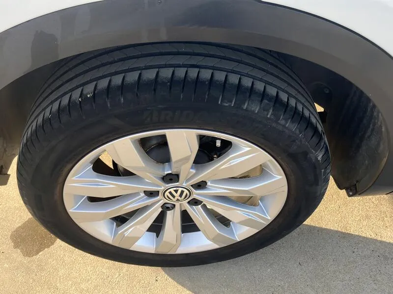 Volkswagen T-Roc 1.5 TSI Advance - foto 23