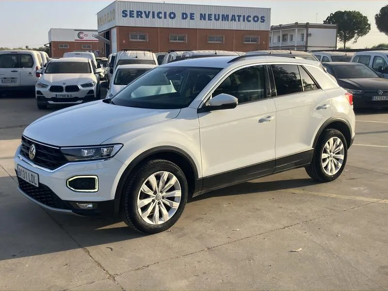 Volkswagen T-Roc 1.5 TSI Advance - foto 2