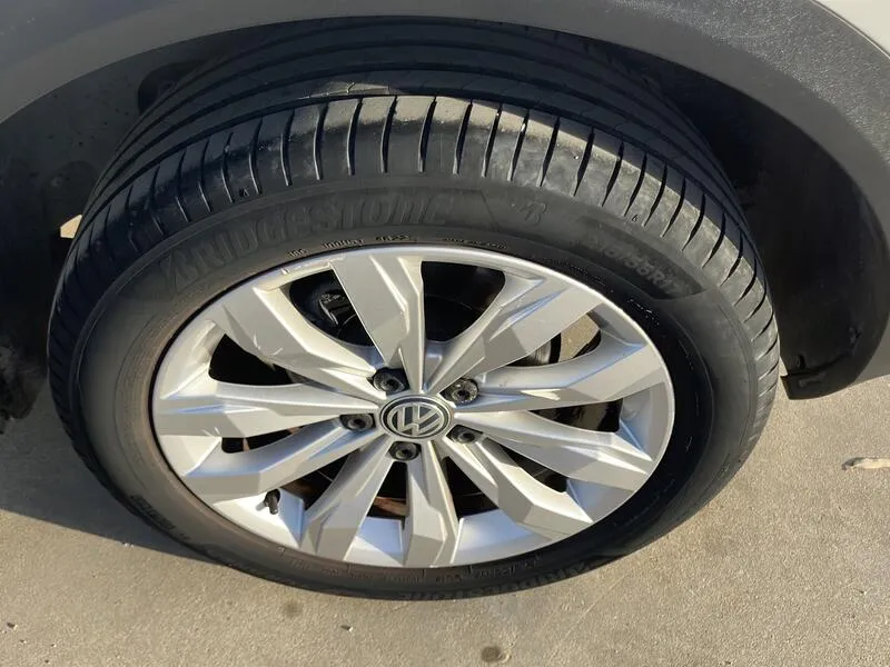 Volkswagen T-Roc 1.5 TSI Advance - foto 22
