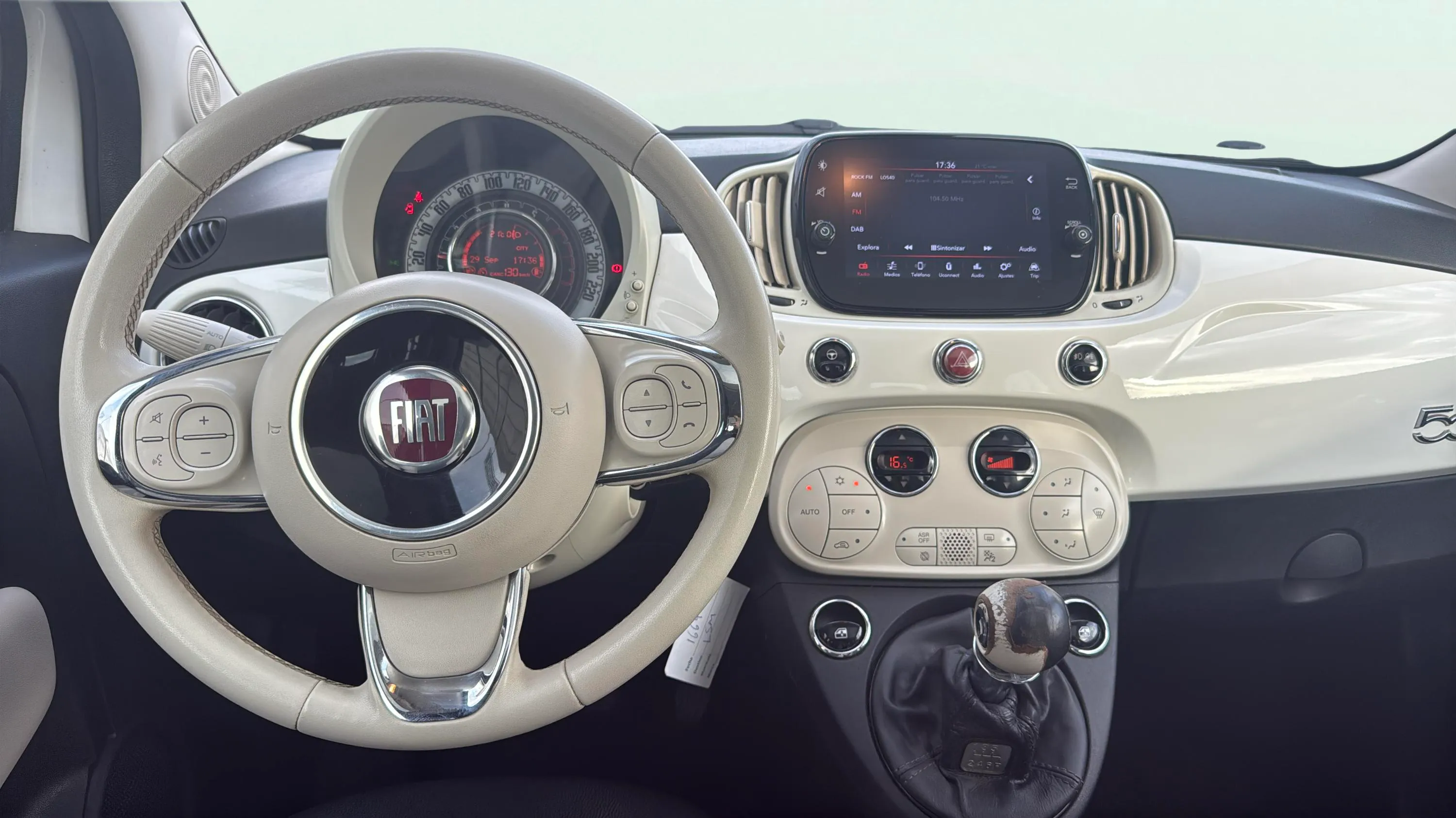 Fiat 500 Dolcevita 1.0 Hybrid - foto 12