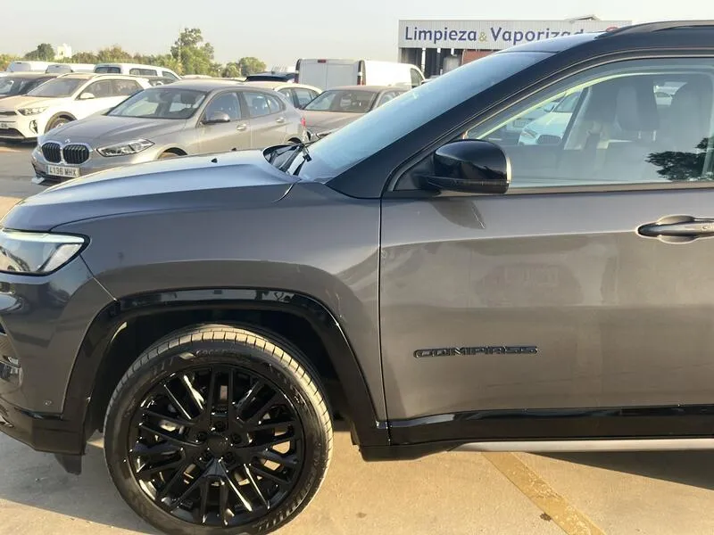 Jeep Compass 1.3 S Plug-In Hybrid 4WD - foto 20
