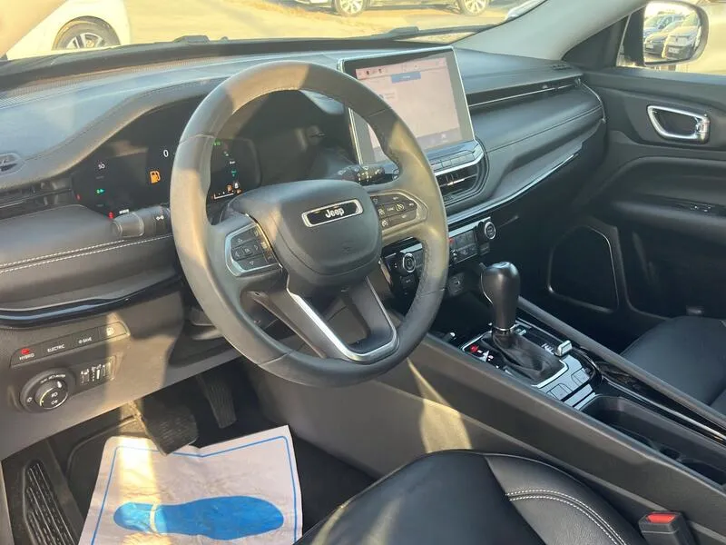Jeep Compass 1.3 S Plug-In Hybrid 4WD - foto 10