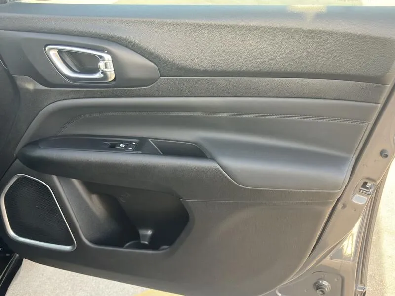Jeep Compass 1.3 S Plug-In Hybrid 4WD - foto 28