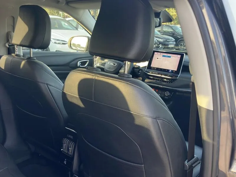 Jeep Compass 1.3 S Plug-In Hybrid 4WD - foto 31