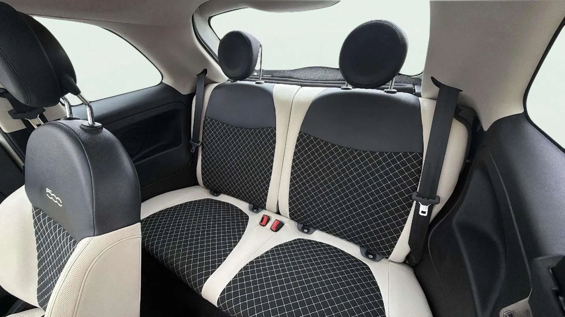 Fiat 500 Dolcevita 1.0 Hybrid - foto 17