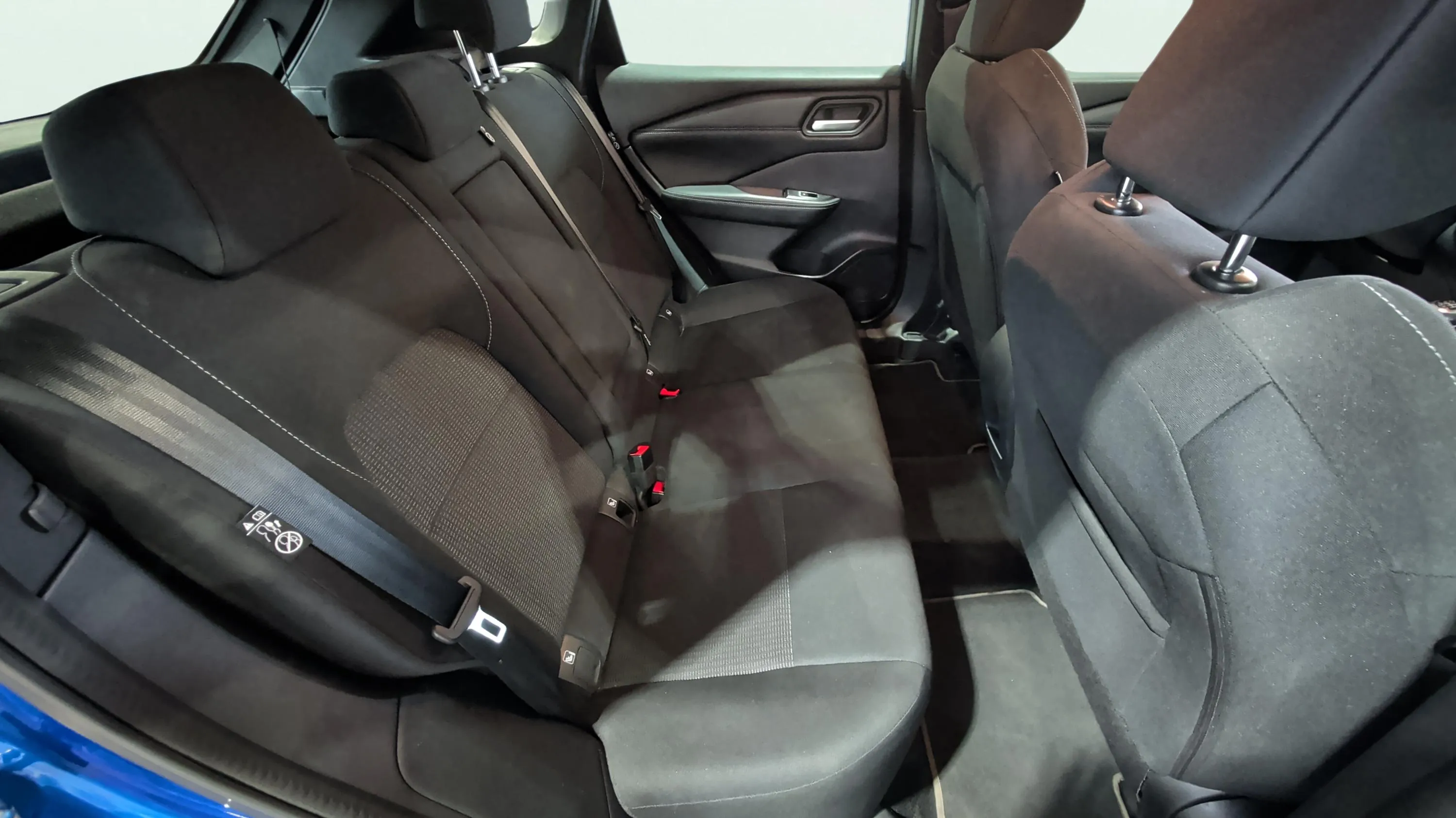Nissan Qashqai DIG-T mHEV 4x2 Acenta - foto 20