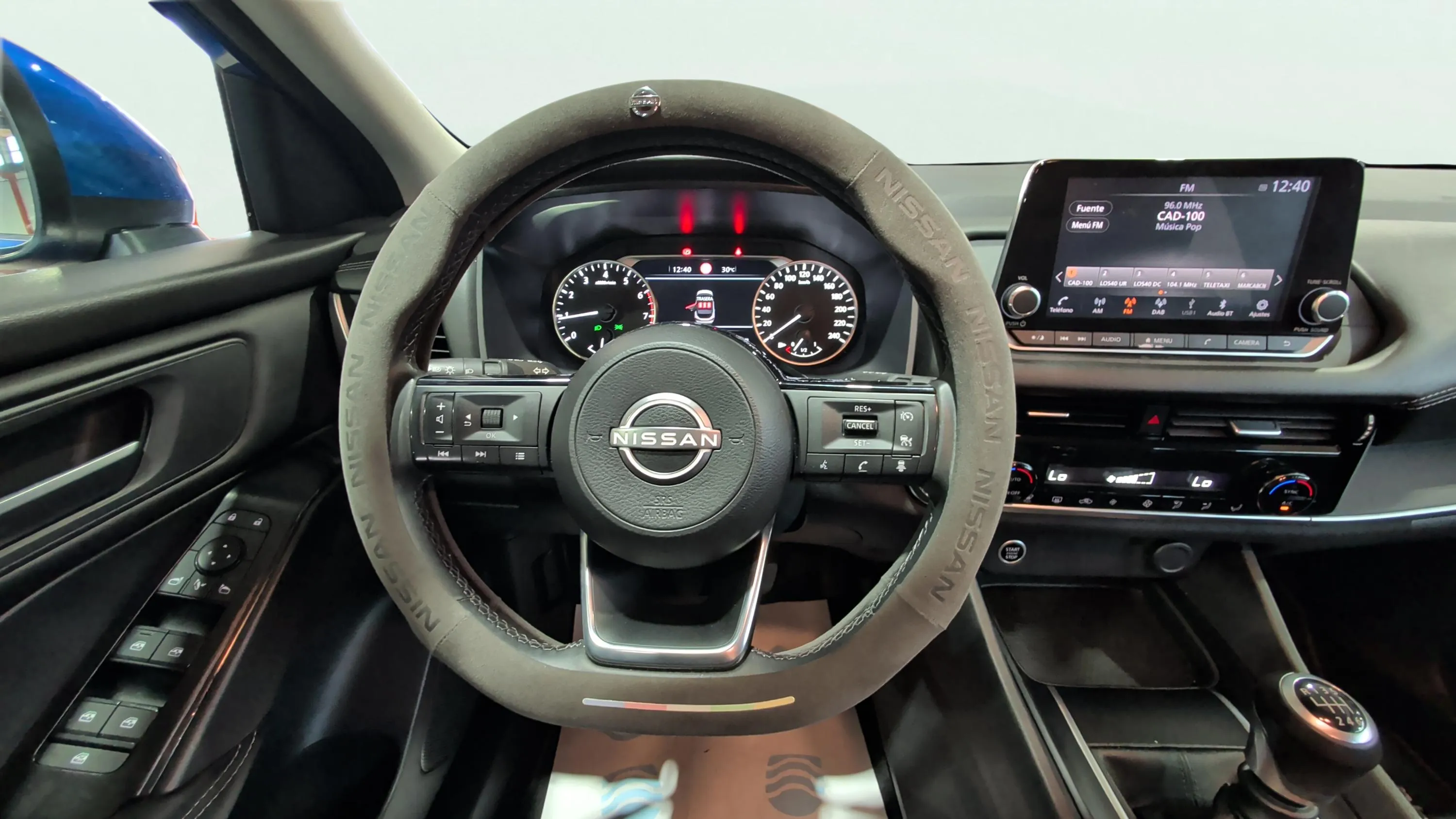 Nissan Qashqai DIG-T mHEV 4x2 Acenta - foto 12
