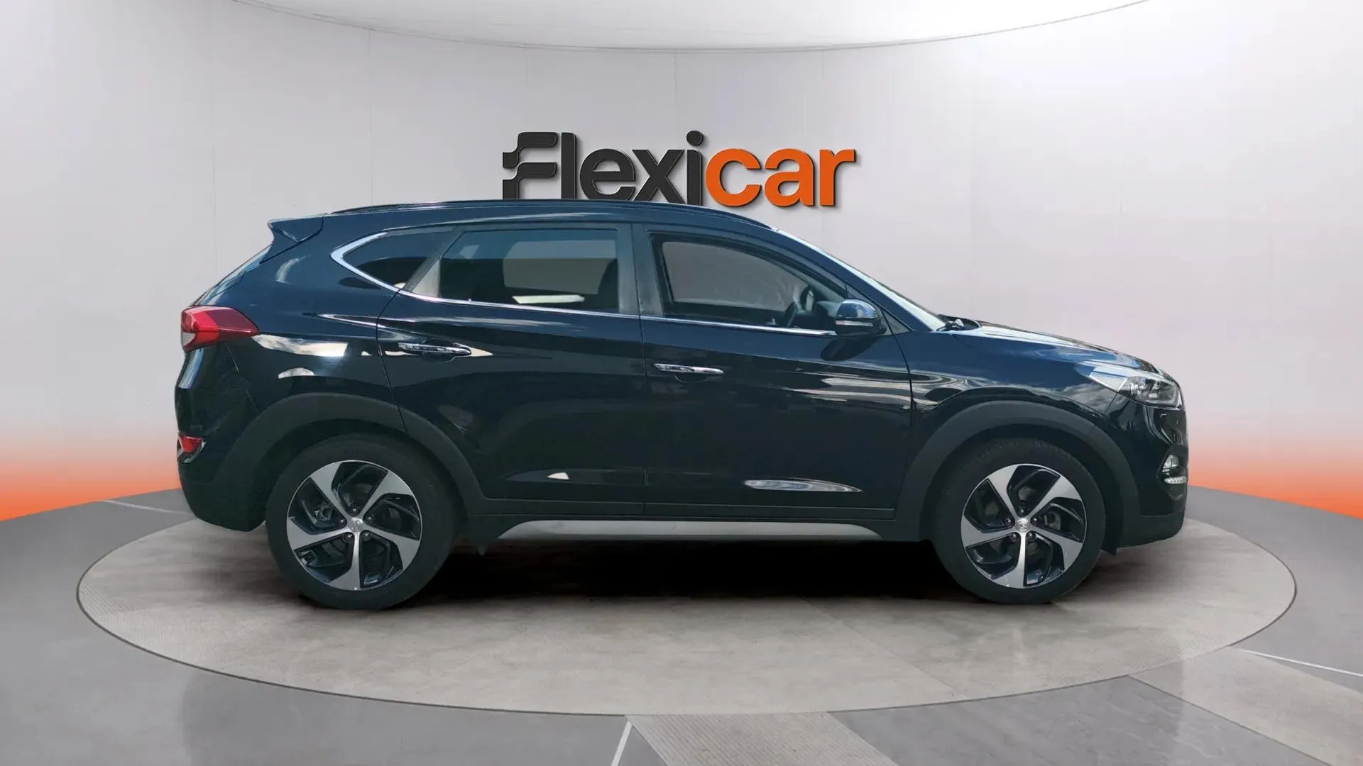 Hyundai Tucson 2.0 CRDi BD Tecno Sky 4x2 - foto 3