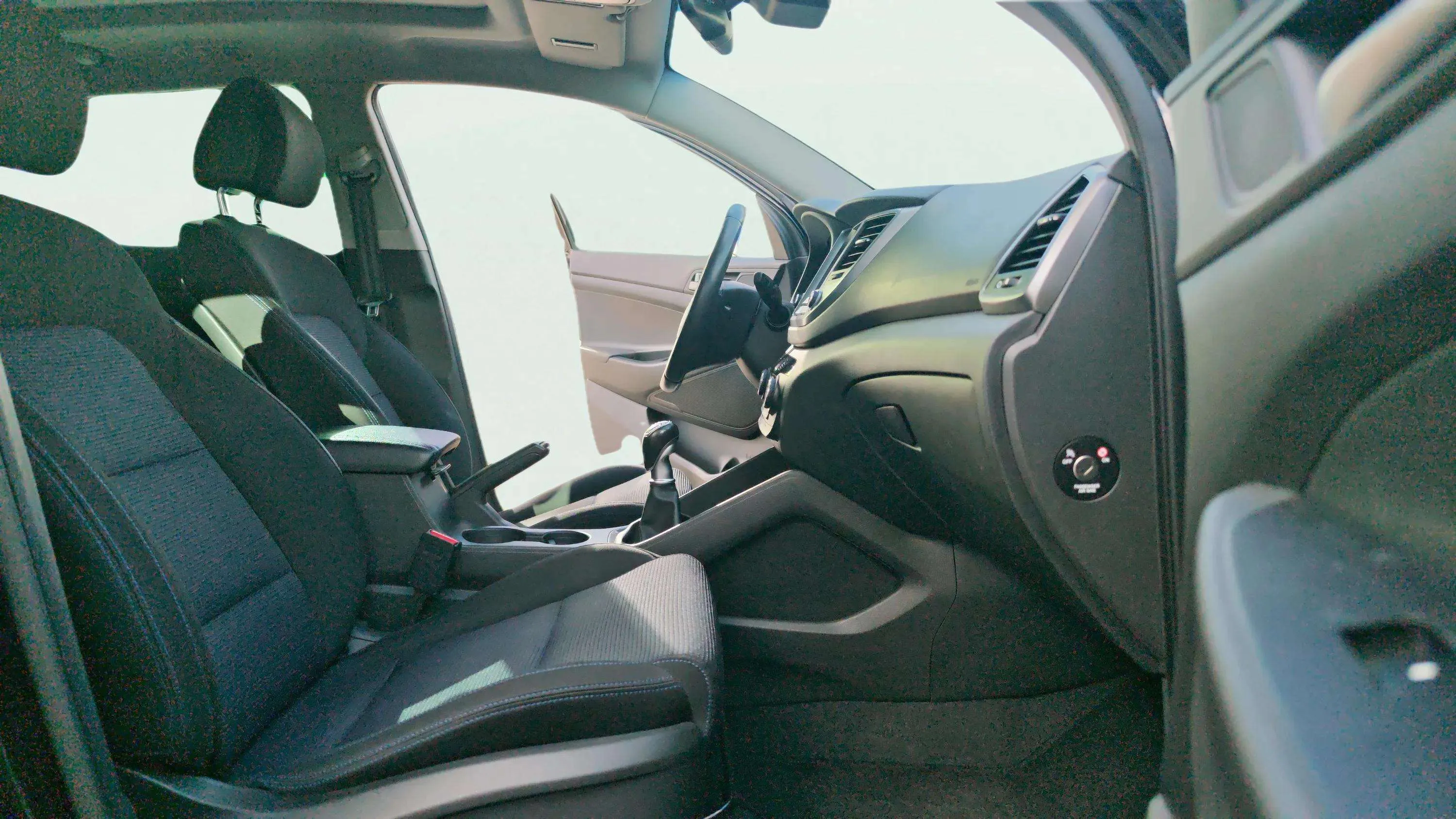 Hyundai Tucson 2.0 CRDi BD Tecno Sky 4x2 - foto 9