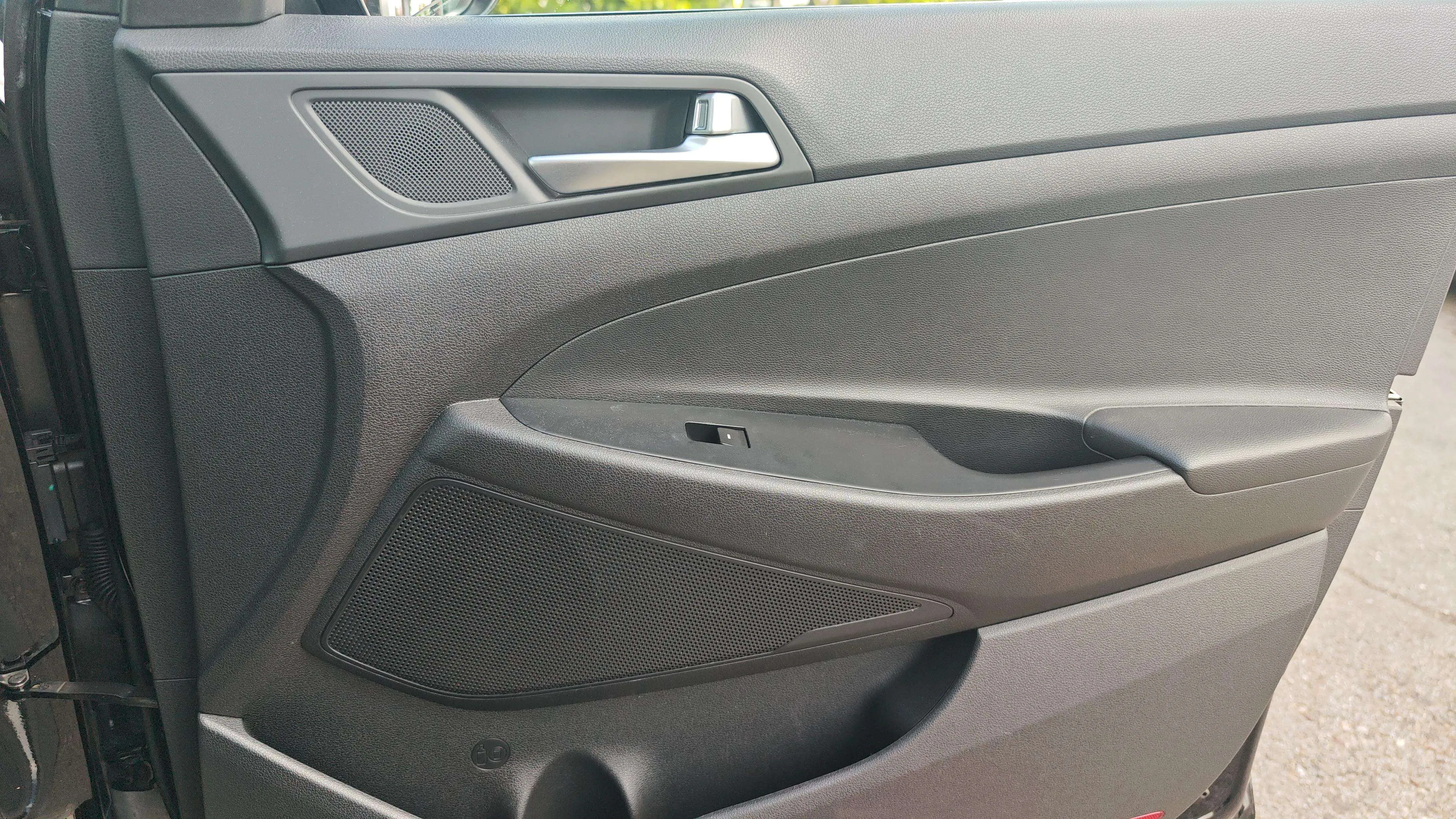 Hyundai Tucson 2.0 CRDi BD Tecno Sky 4x2 - foto 18