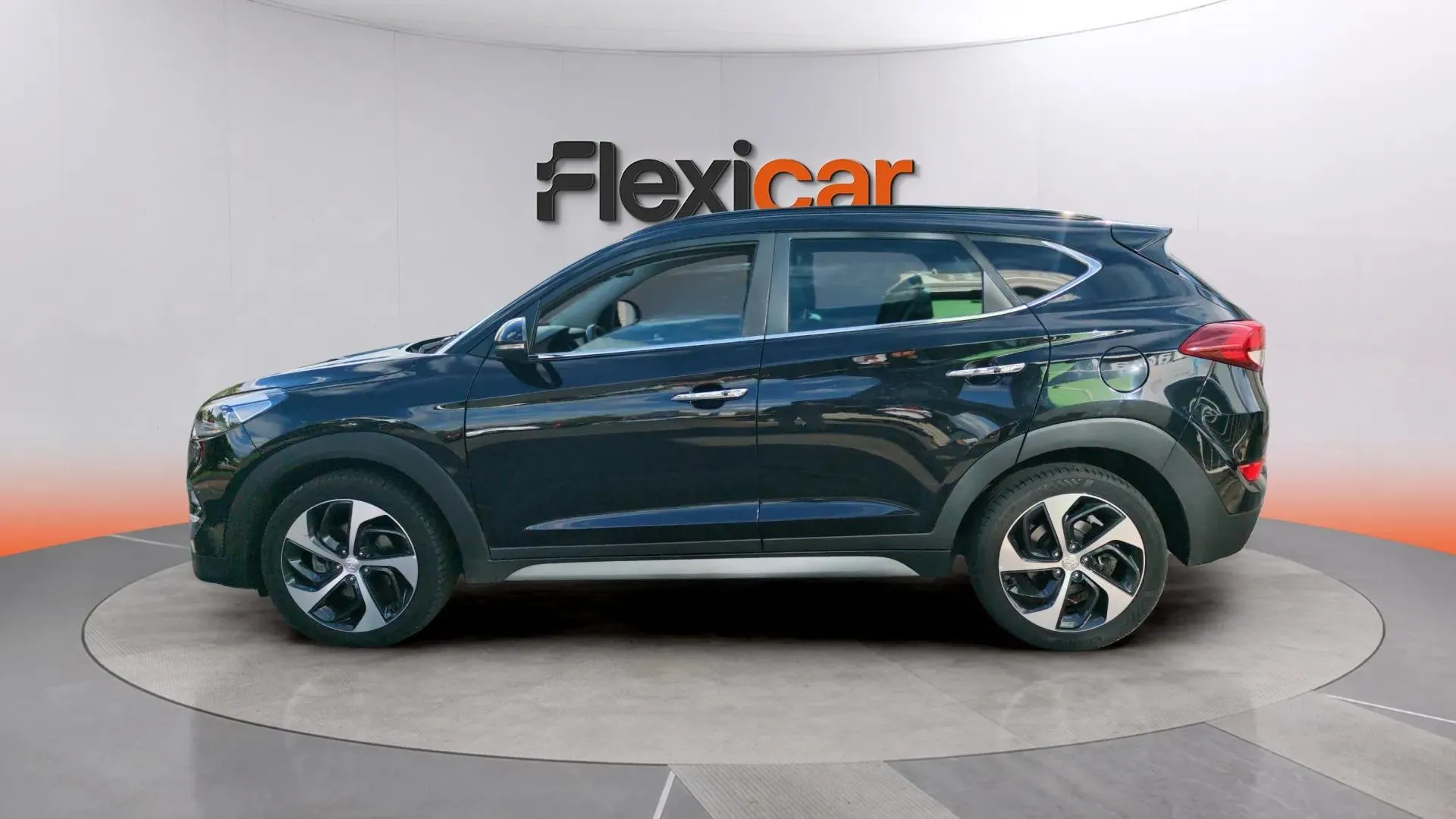 Hyundai Tucson 2.0 CRDi BD Tecno Sky 4x2 - foto 4