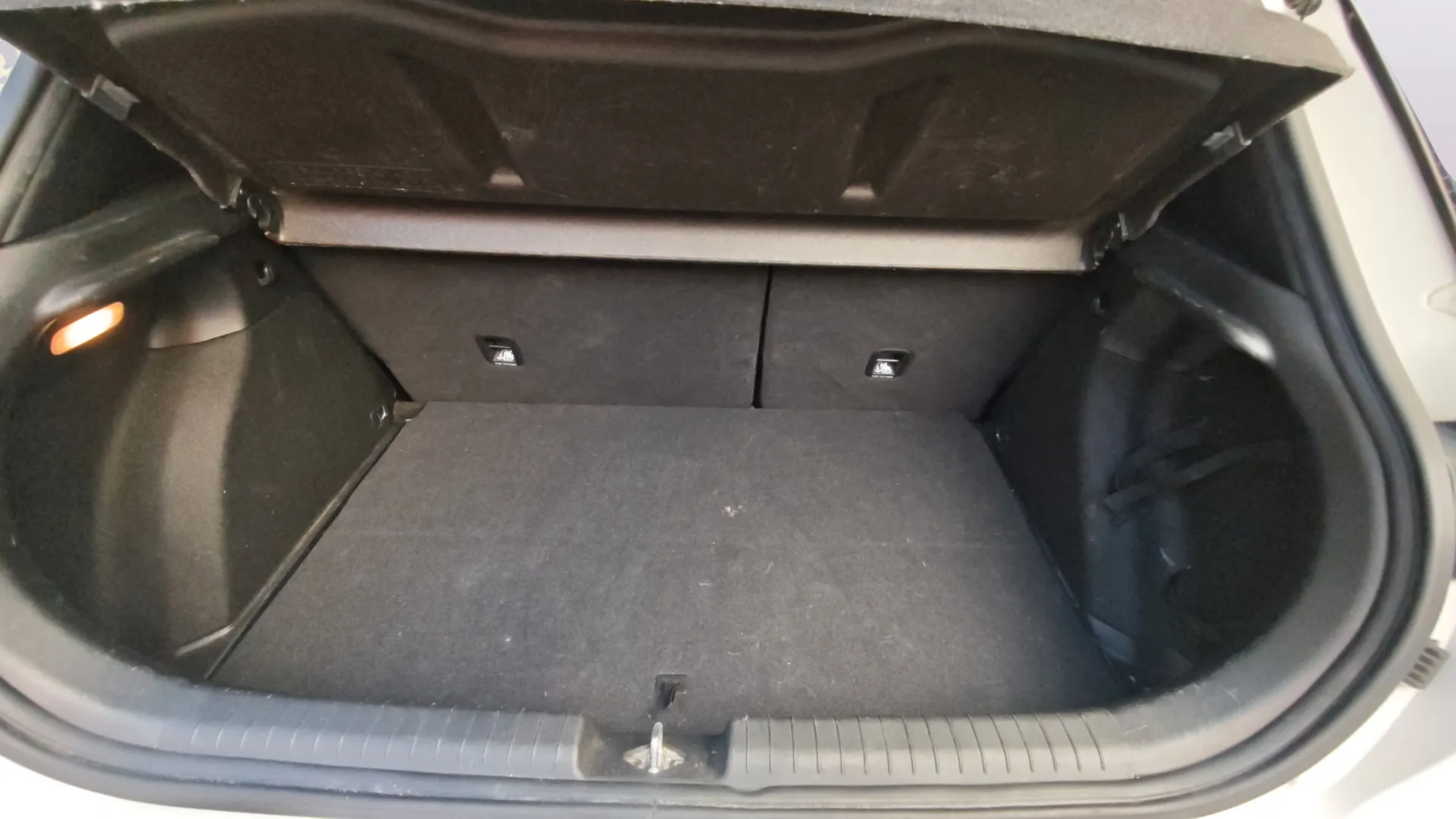 Hyundai i20 1.0 T-GDi BlueDrive Go! Nav - foto 13