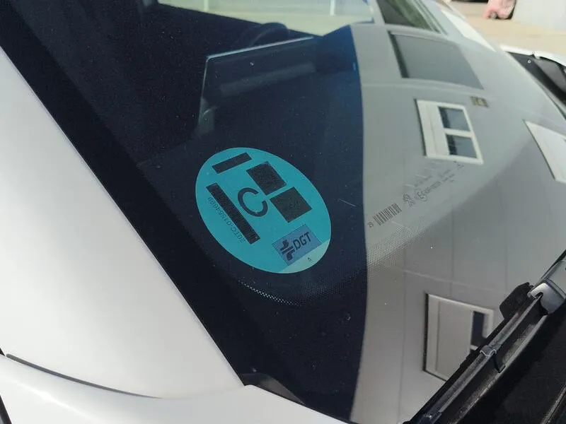 Peugeot 2008 Allure Pack PureTech - foto 41