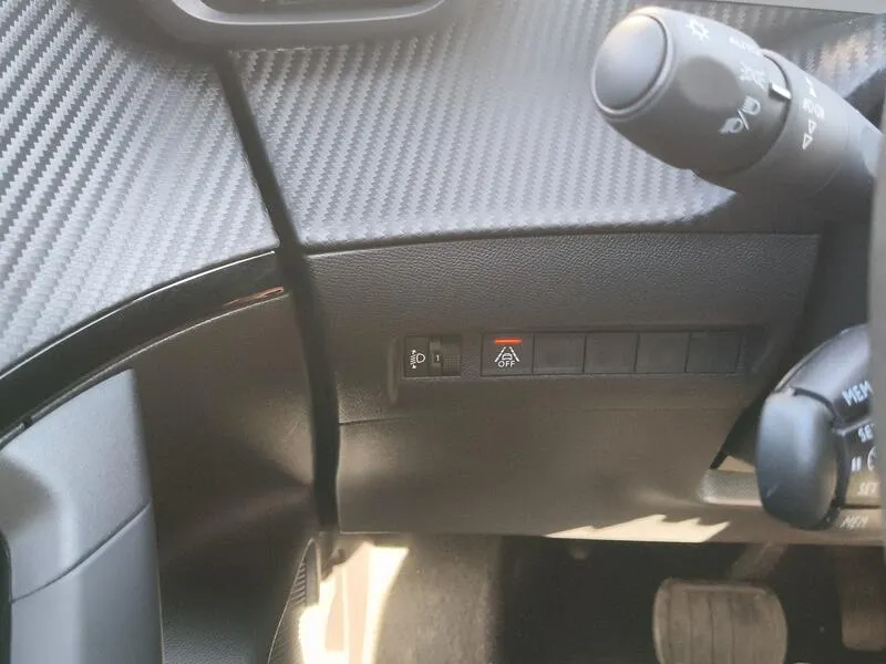 Peugeot 2008 Allure Pack PureTech - foto 27