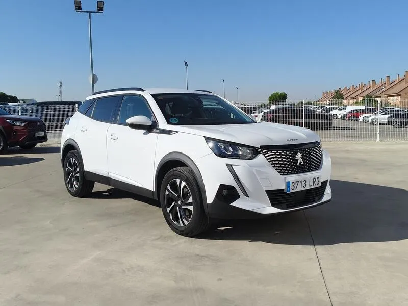 Peugeot 2008 Allure Pack PureTech - foto 8