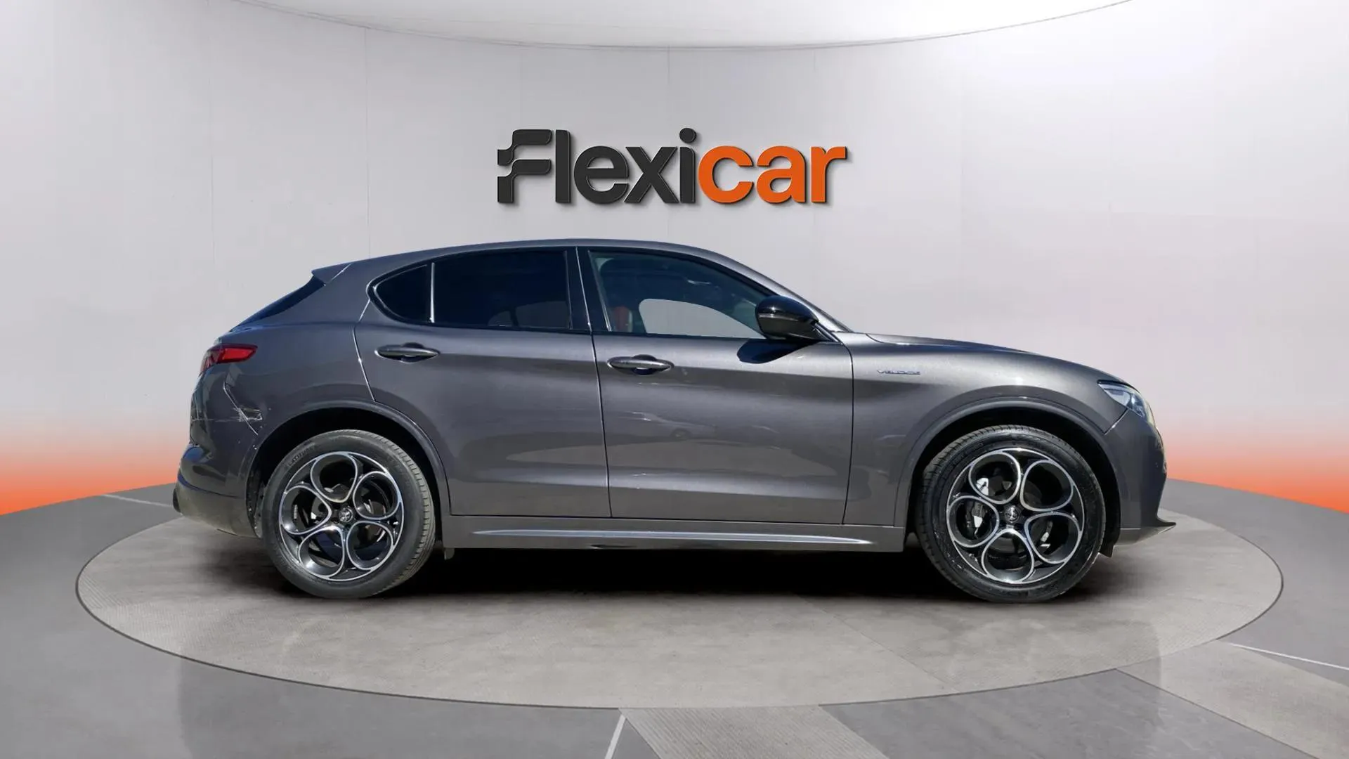 Alfa Romeo Stelvio 2.2 Diésel Veloce Q4 - foto 8