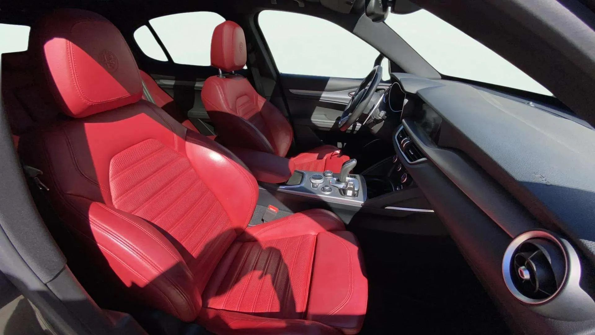 Alfa Romeo Stelvio 2.2 Diésel Veloce Q4 - foto 19