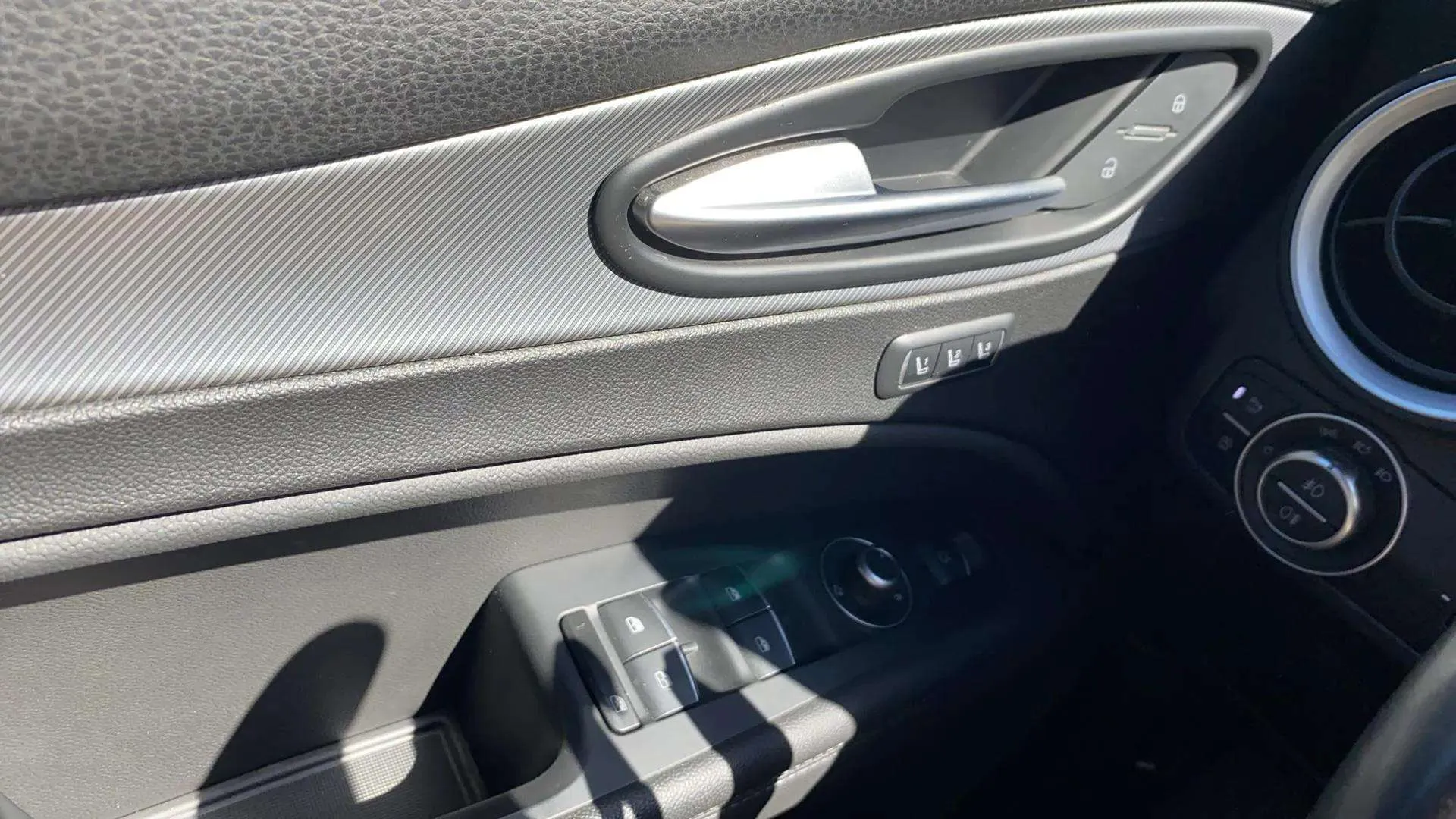 Alfa Romeo Stelvio 2.2 Diésel Veloce Q4 - foto 16