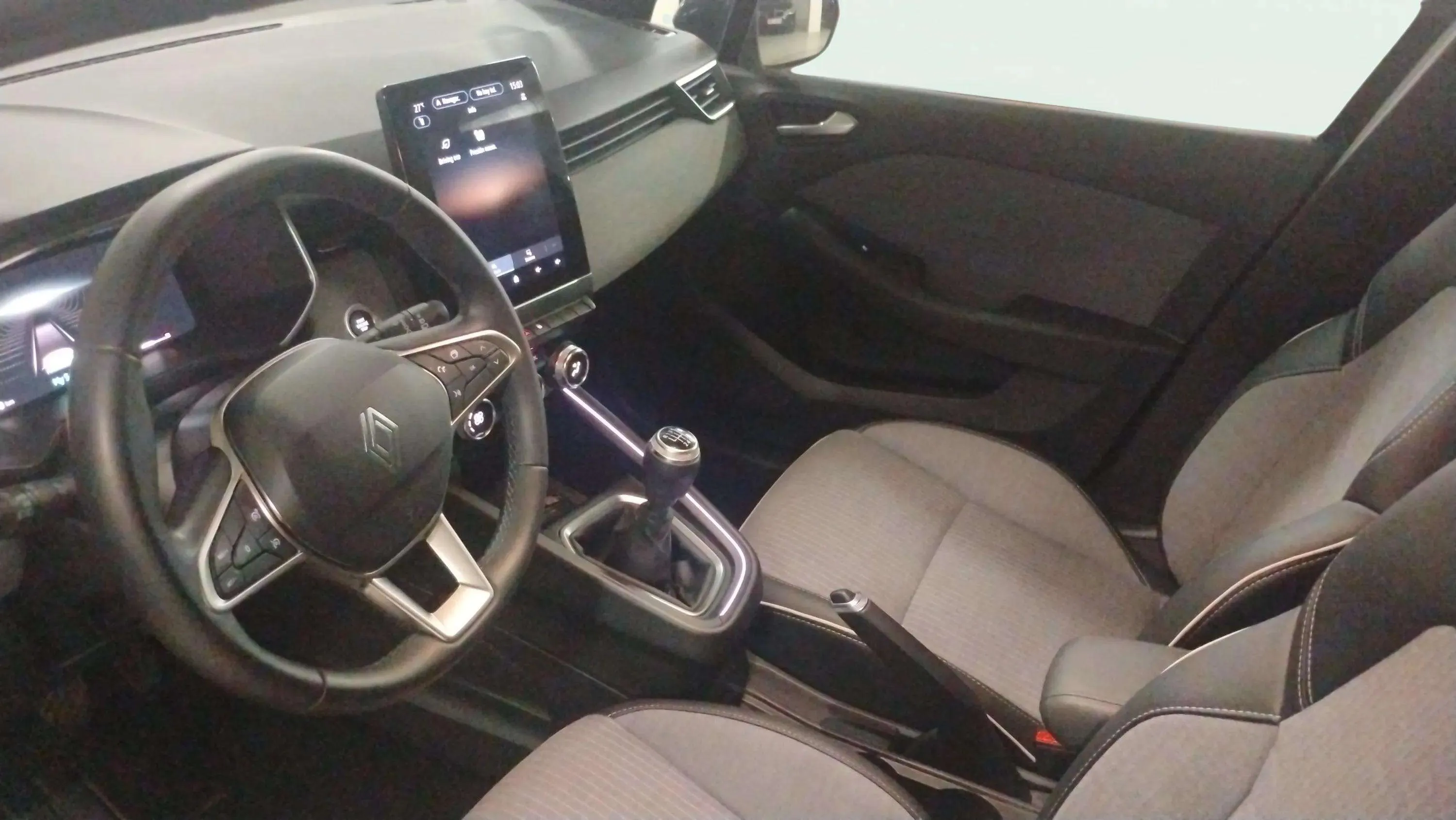 Renault Clio Techno TCe 90 - foto 6