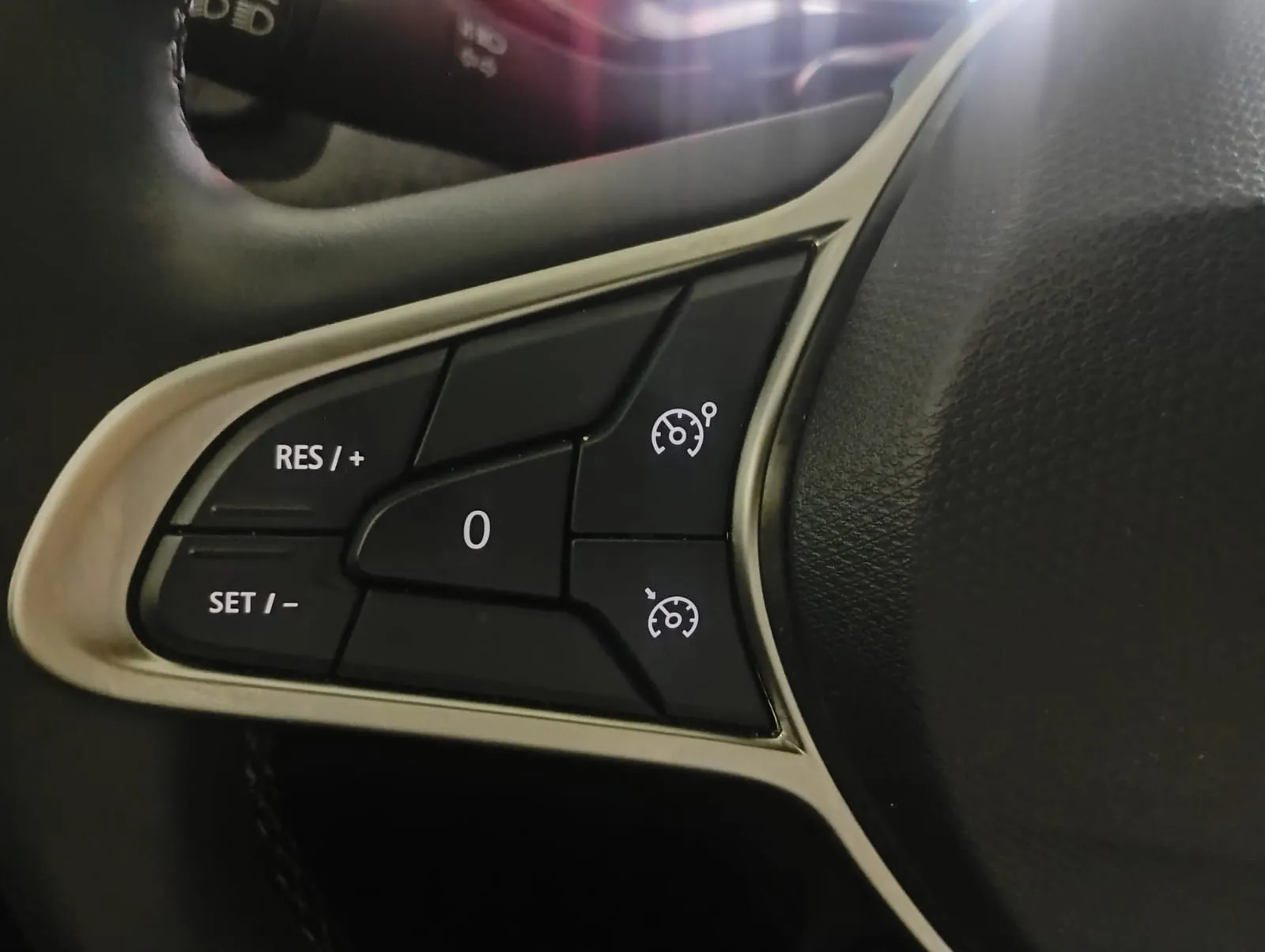 Renault Clio Techno TCe 90 - foto 17