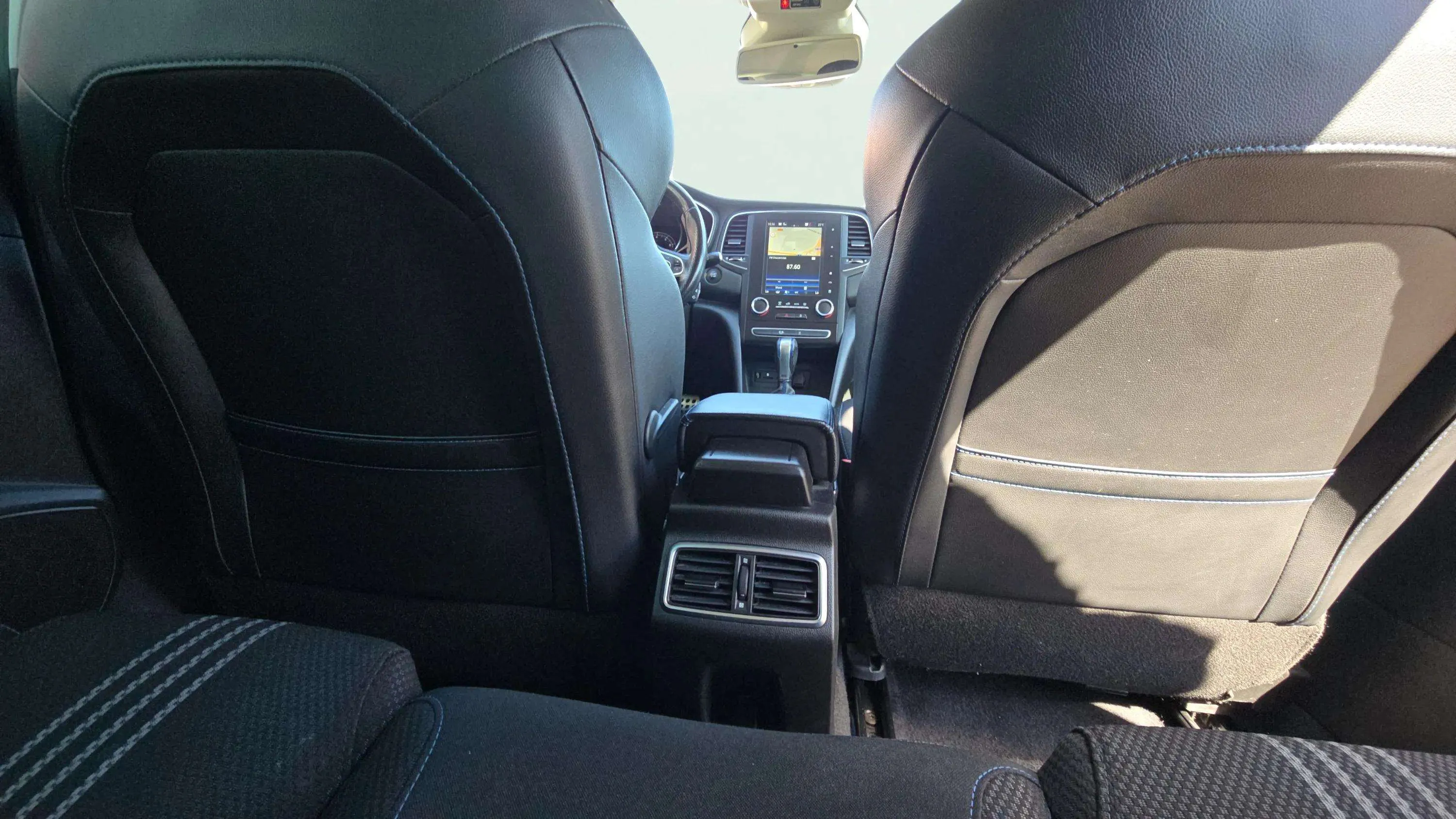 Renault Mégane GT Energy TCe EDC - foto 27