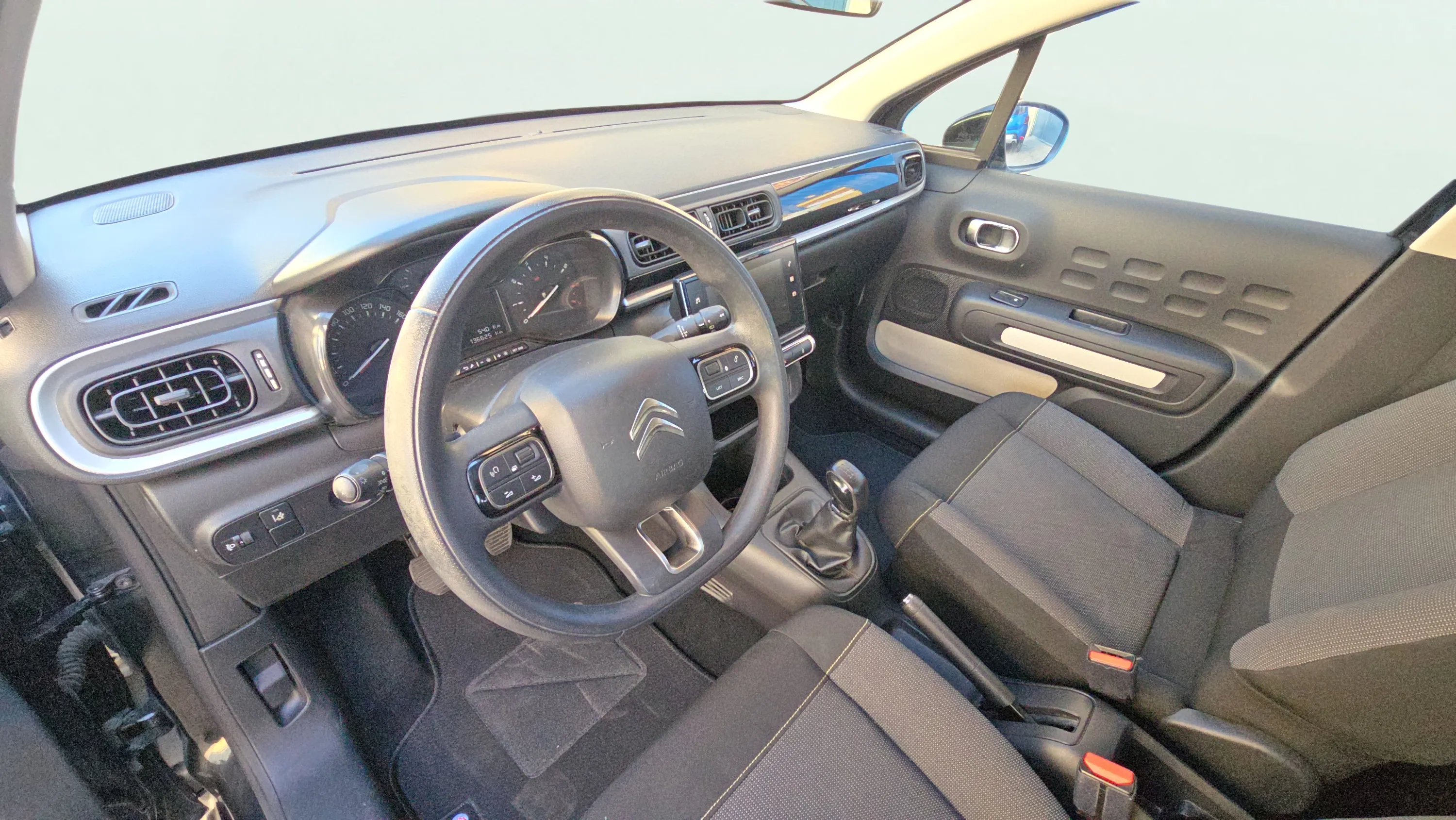 Citroën C3 BlueHDi Feel - foto 7