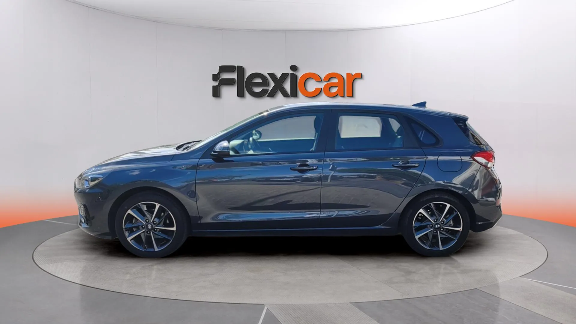 Hyundai i30 1.5 DPI Klass SLX - foto 3