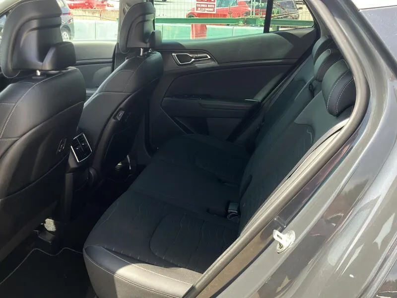 Kia Sportage 1.6 T-GDi MHEV Tech 4x2 - foto 15
