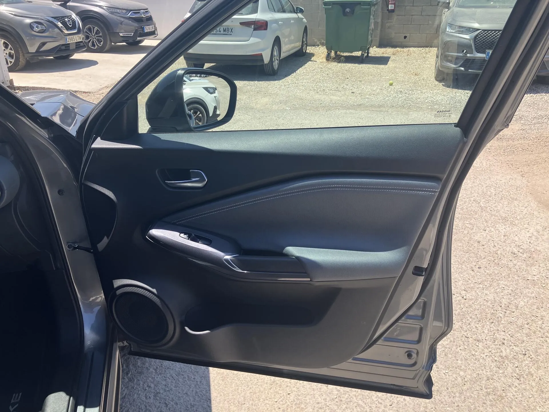 Nissan Juke DIG-T N-Connecta - foto 37