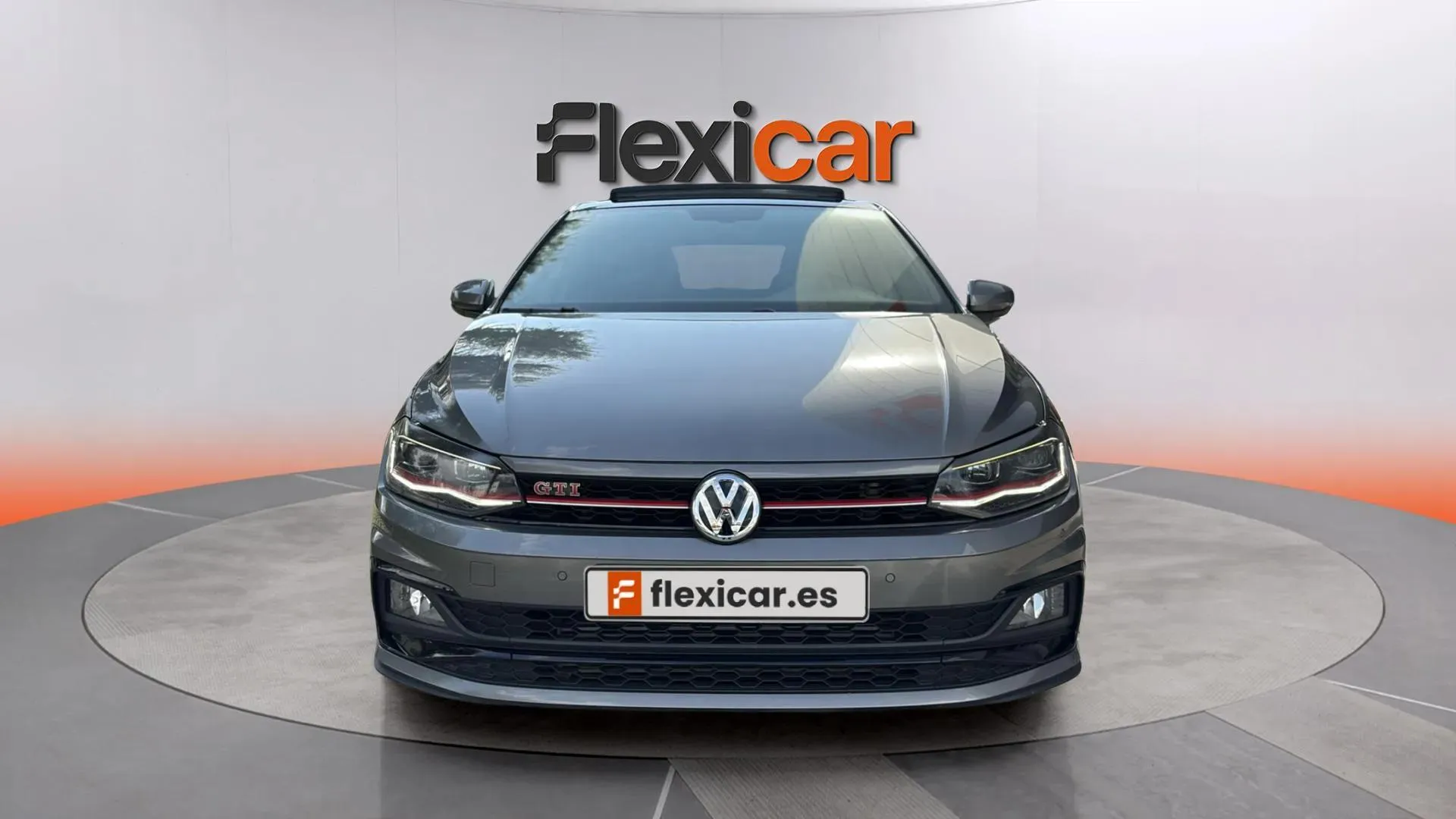 Volkswagen Polo GTI 2.0 TSI DSG - foto 2