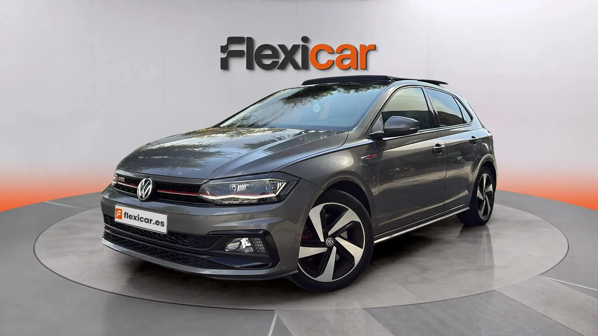 Volkswagen Polo GTI 2.0 TSI DSG - foto 3