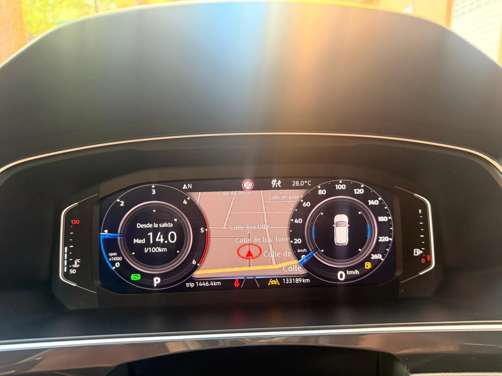 Volkswagen Tiguan R-Line 2.0 TDI DSG 4Motion - foto 8