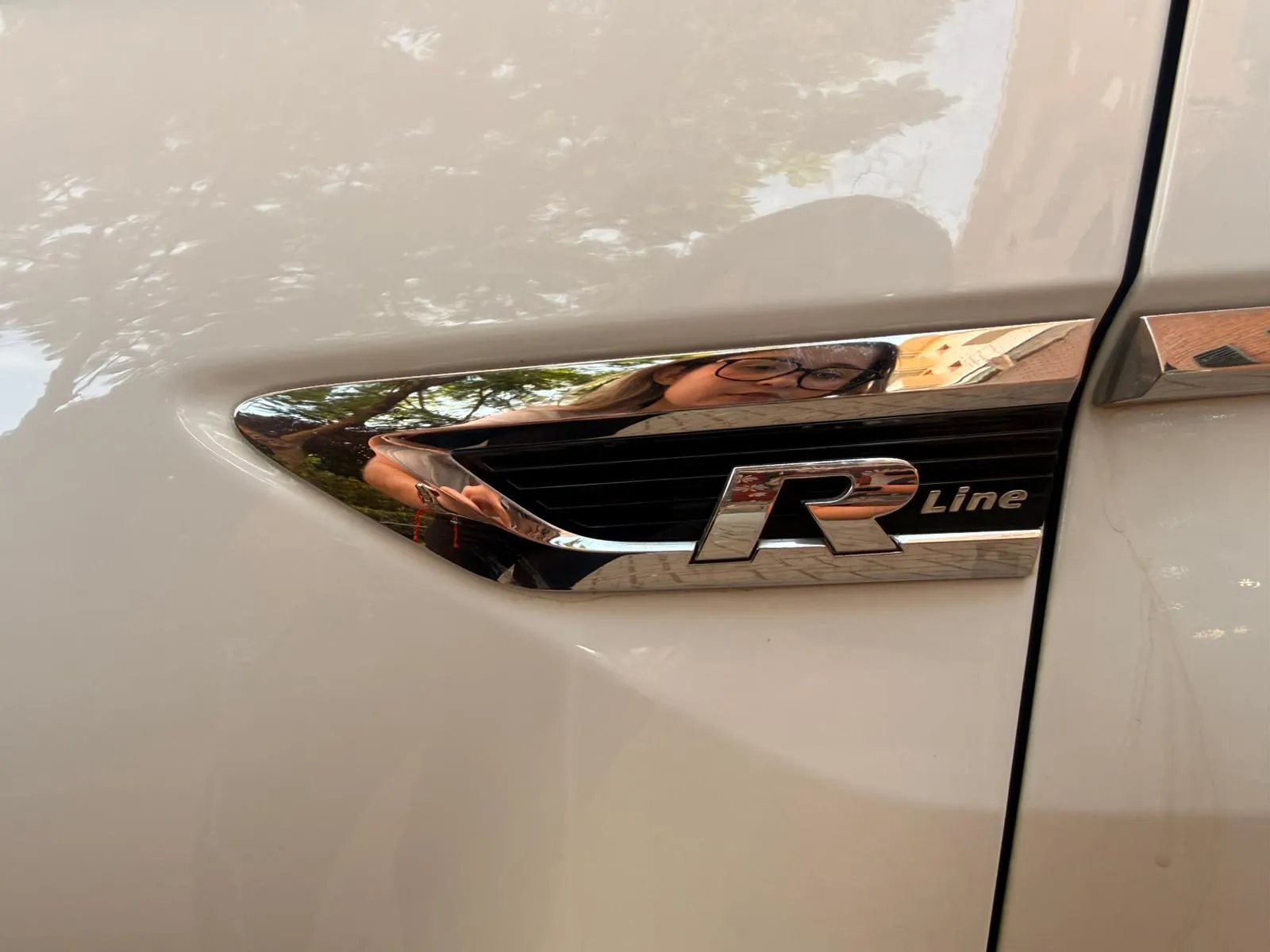 Volkswagen Tiguan R-Line 2.0 TDI DSG 4Motion - foto 13