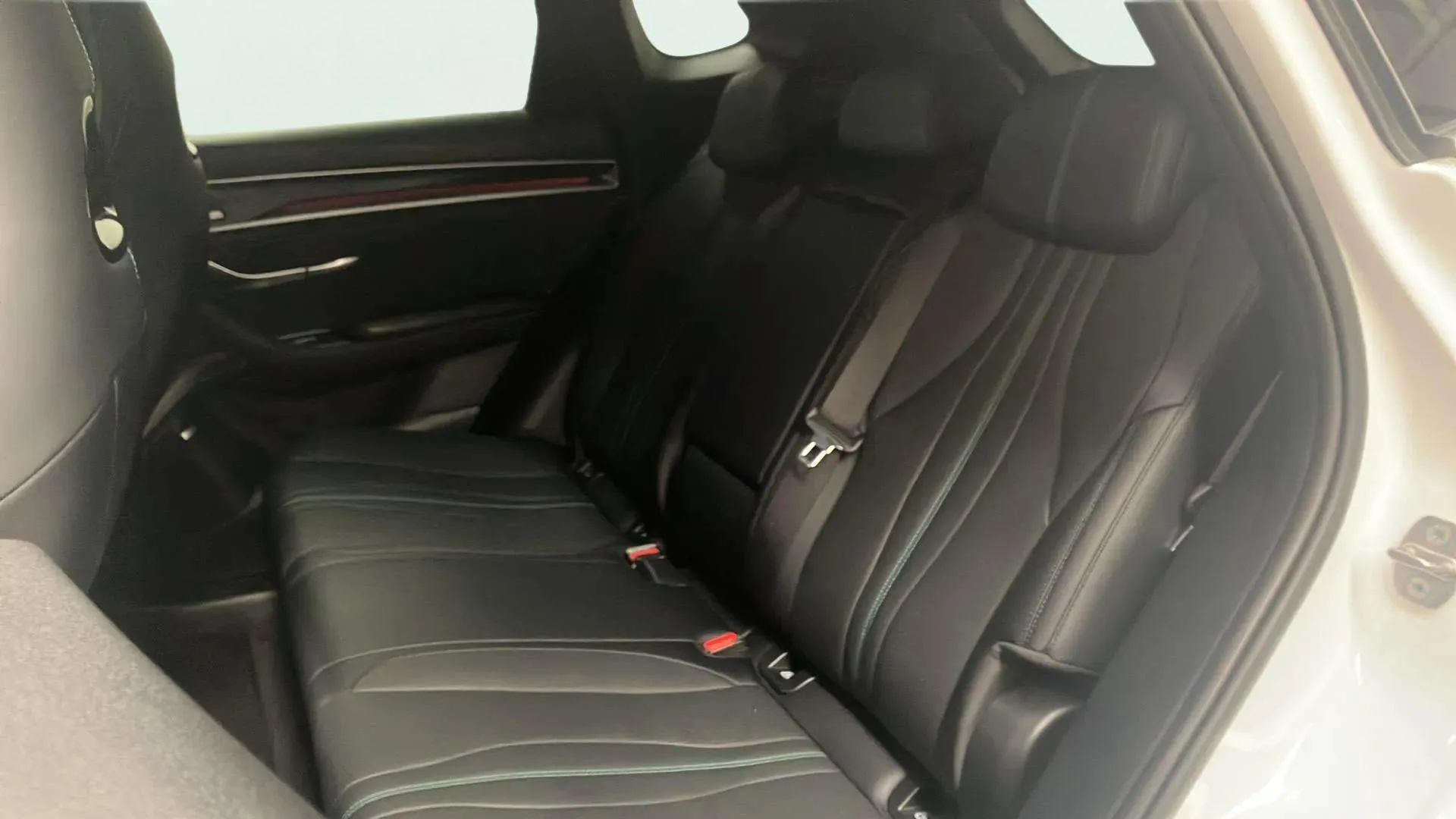 BYD Seal U Comfort - foto 25