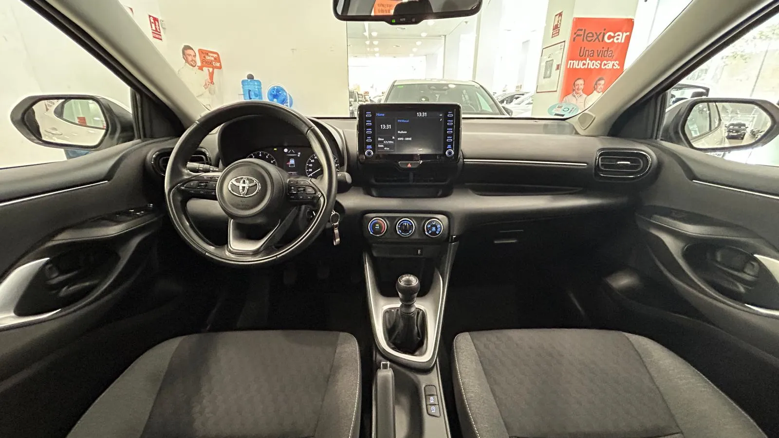 Toyota Yaris 1.5 125 S-Edition - foto 6