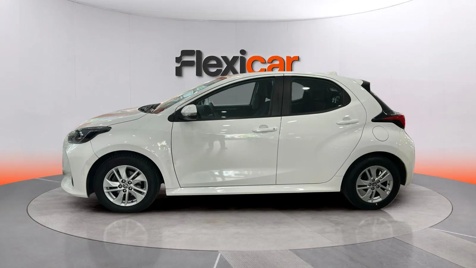 Toyota Yaris 1.5 125 S-Edition - foto 3