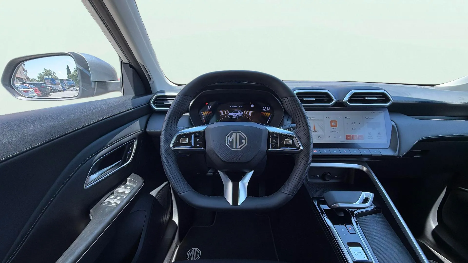 MG ZS Hybrid+ Luxury - foto 10