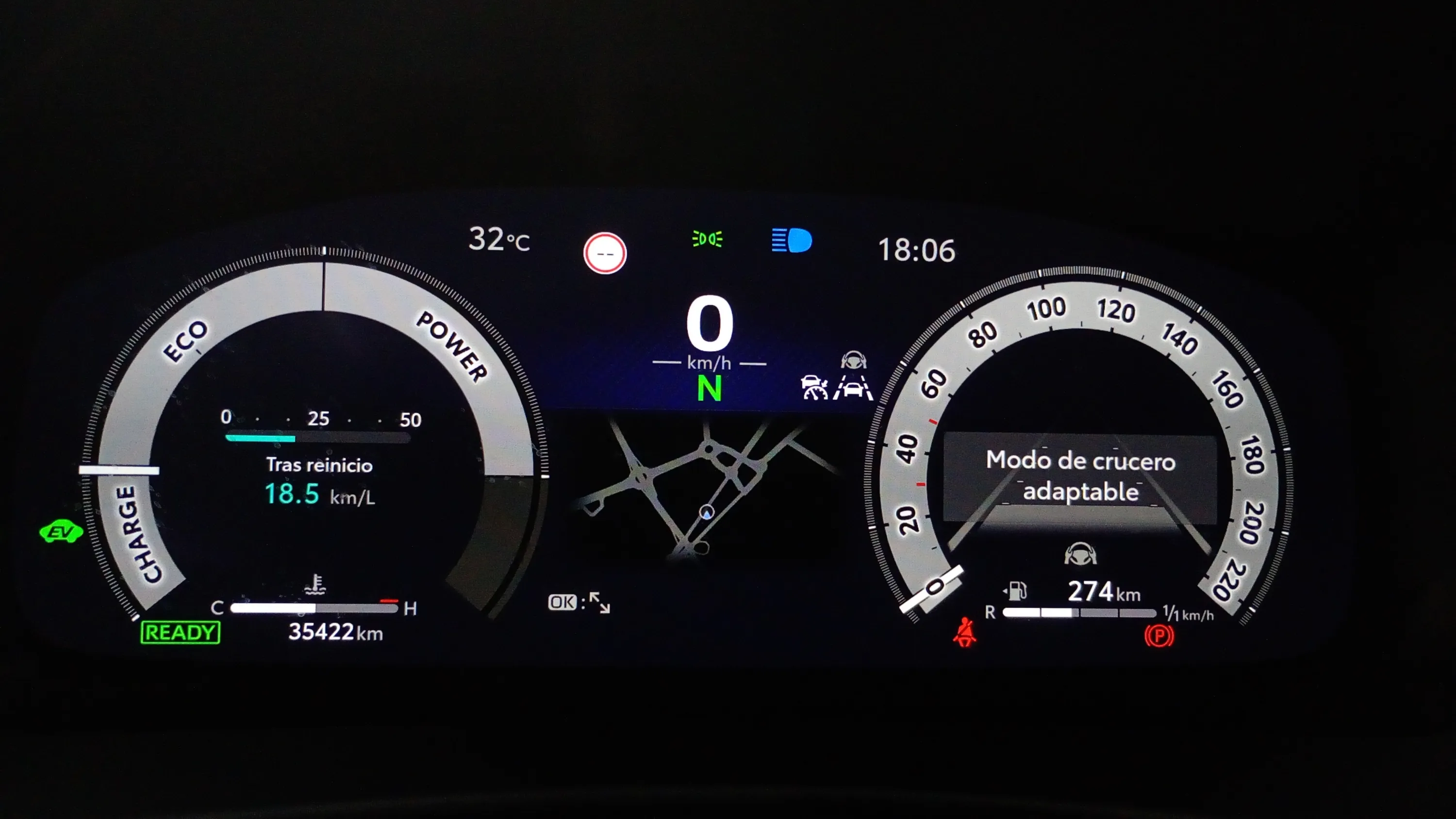 Toyota C-HR 1.8 140H Advance - foto 13
