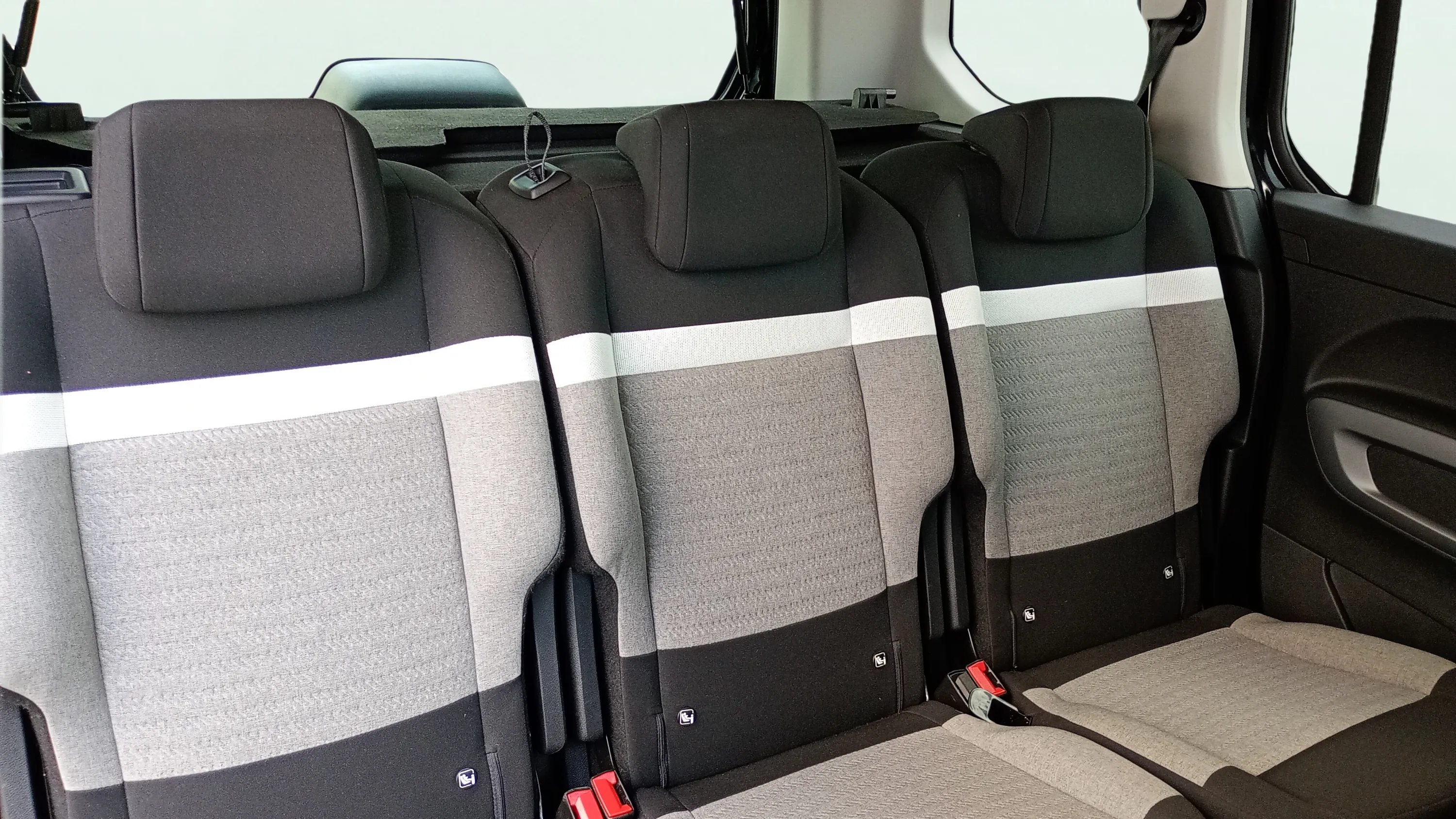 Citroën Berlingo Talla M BlueHDi 100 Plus - foto 17