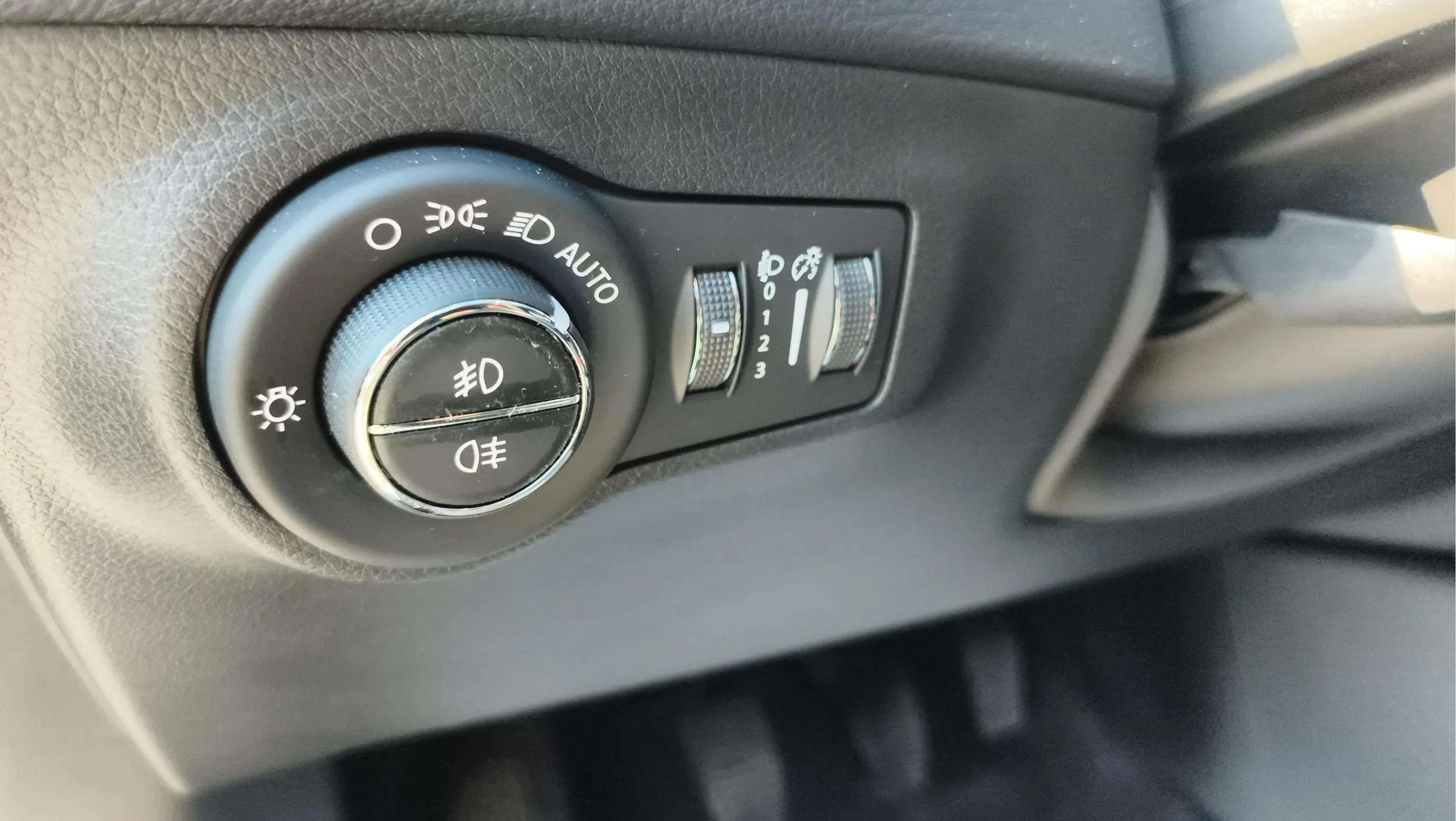 Jeep Compass 1.6 Mjet Limited 4x2 - foto 19