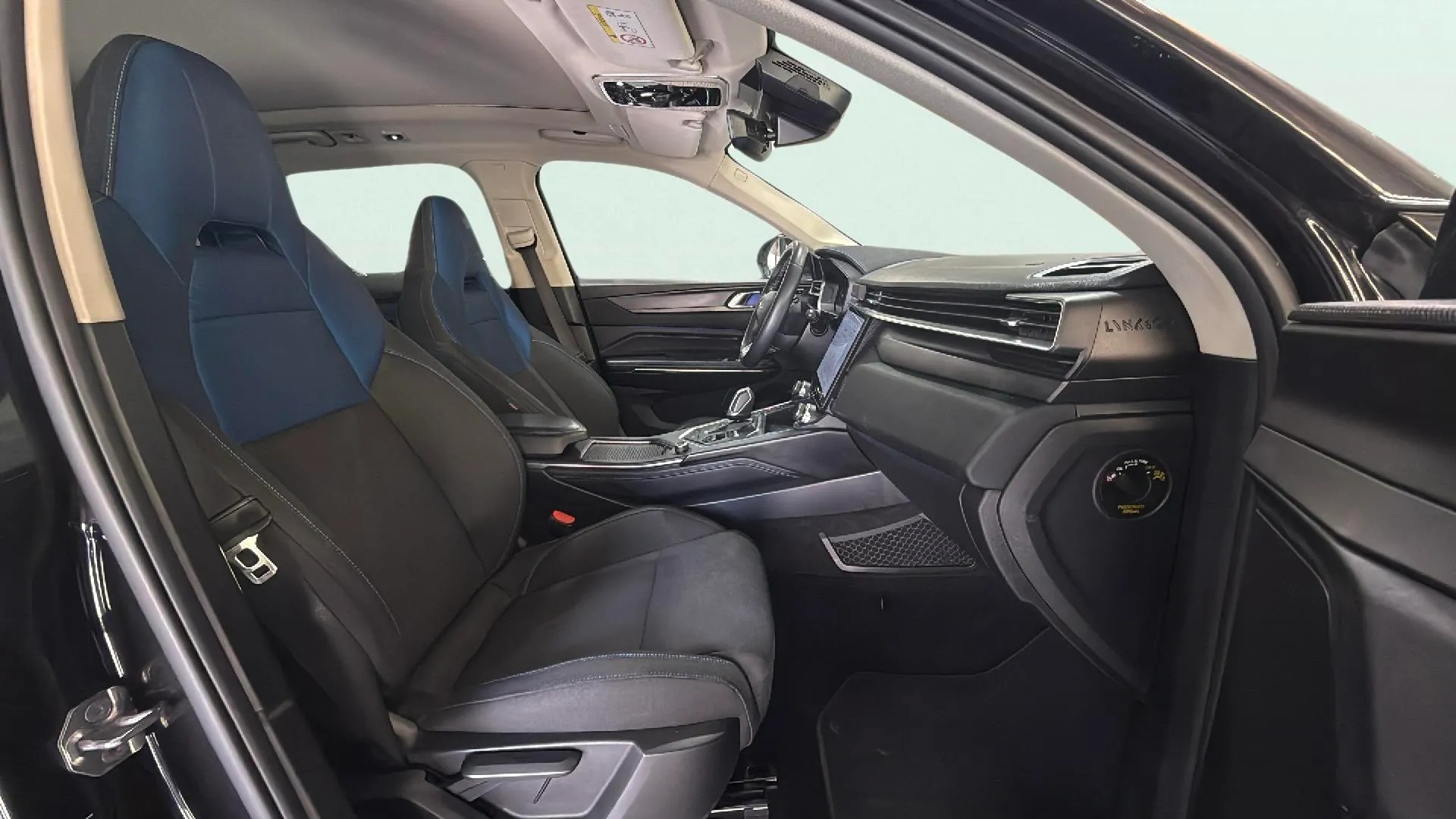 Lynk & Co 01 1.5 PHEV - foto 21