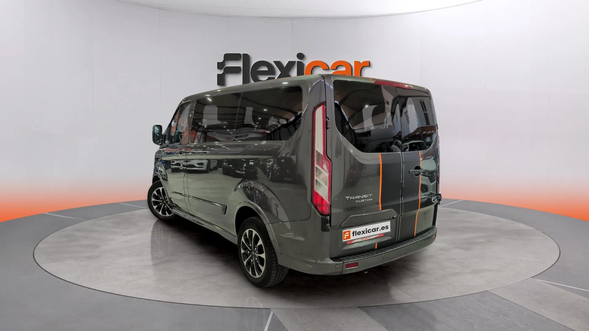Ford Transit Custom Kombi 2.0 TDCi 320 L1 Sport - foto 4