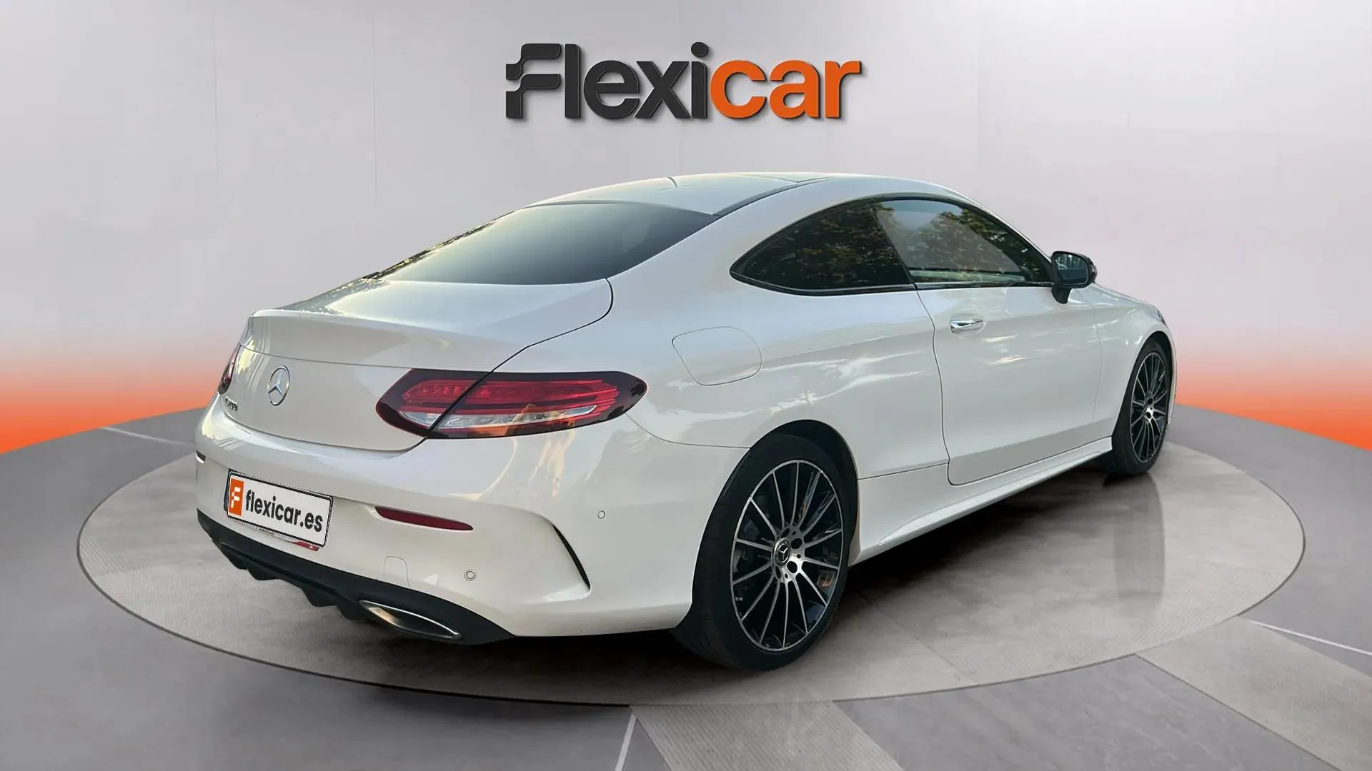 Mercedes-Benz Clase C Coupé C 200 - foto 6