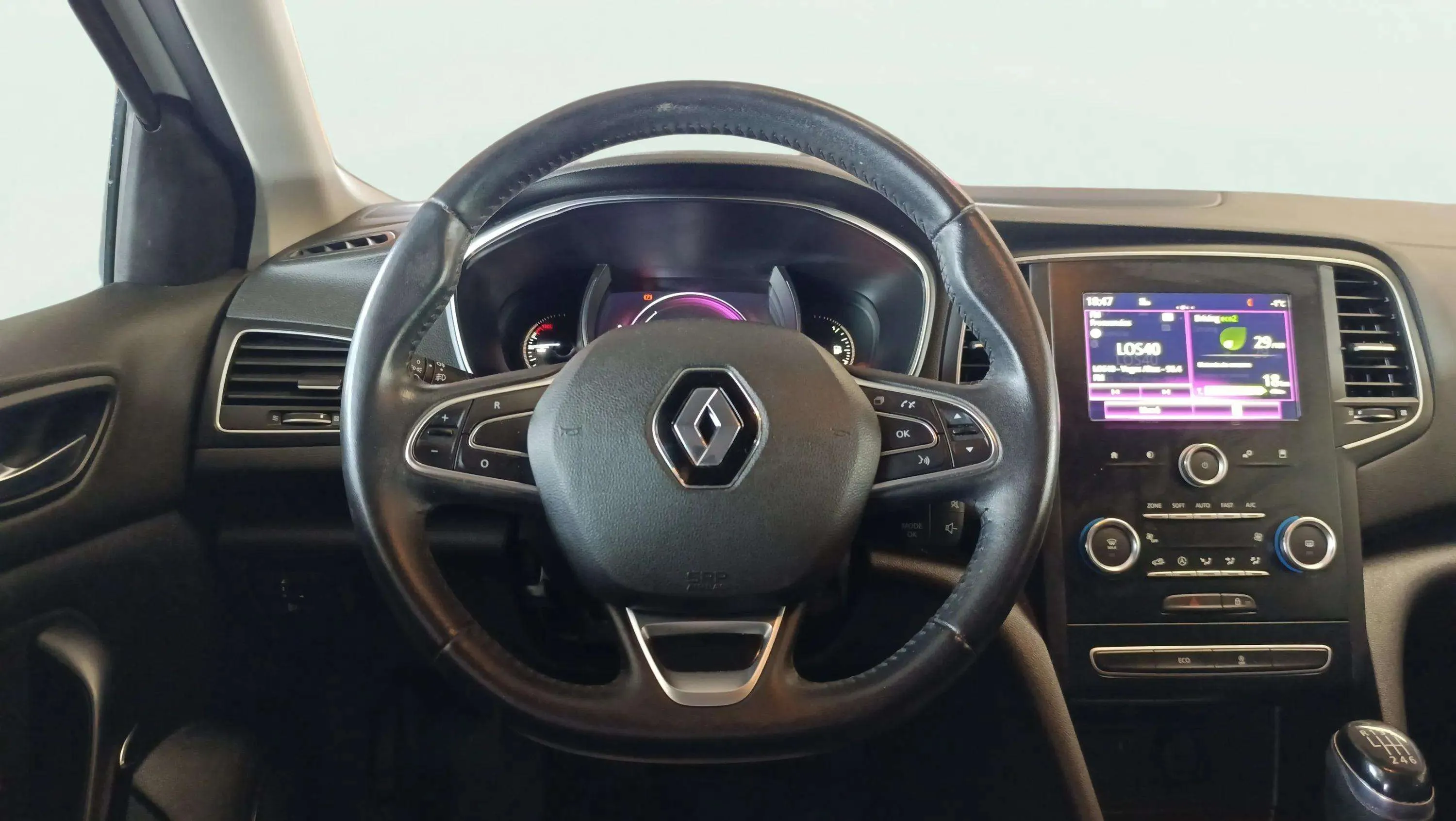 Renault Mégane Limited Energy TCe - foto 10